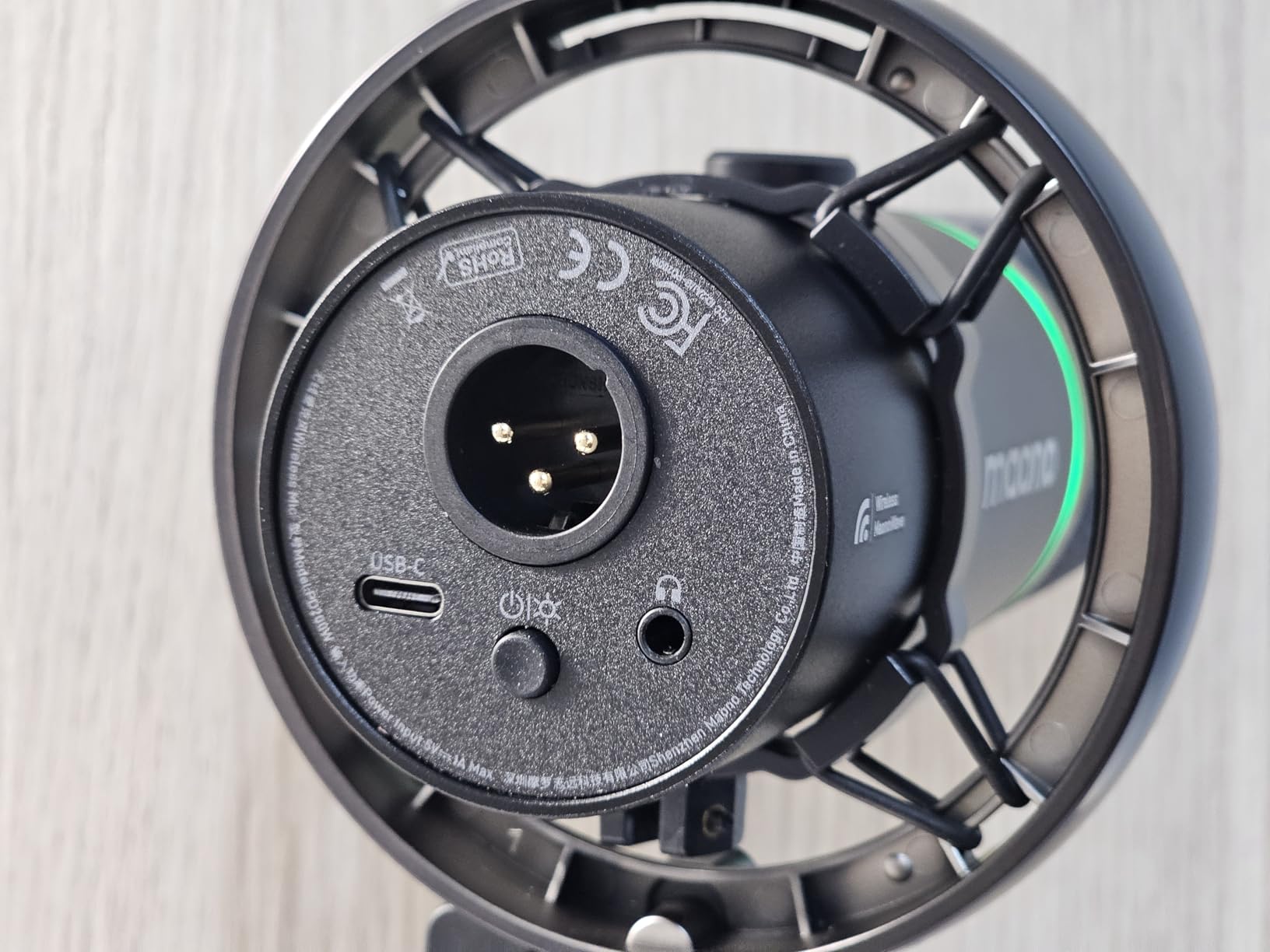 MAONO PD200W Hybrid Wireless Podcast Equipment Bundle for 2, XLR USB Dynamic Microphone Kit with 2 Desktop Stand, Software, Noise Cancellation, for Co-hosted podcast, Vocal Recording, Content Creation Customer Review MAONO PD200W Hybrid Wireless Podcast Equipment Bundle for 2, XLR USB Dynamic Microphone Kit with 2 Desktop Stand, Software, Noise Cancellation, for Co-hosted podcast, Vocal Recording, Content Creation - Customer Photo 2