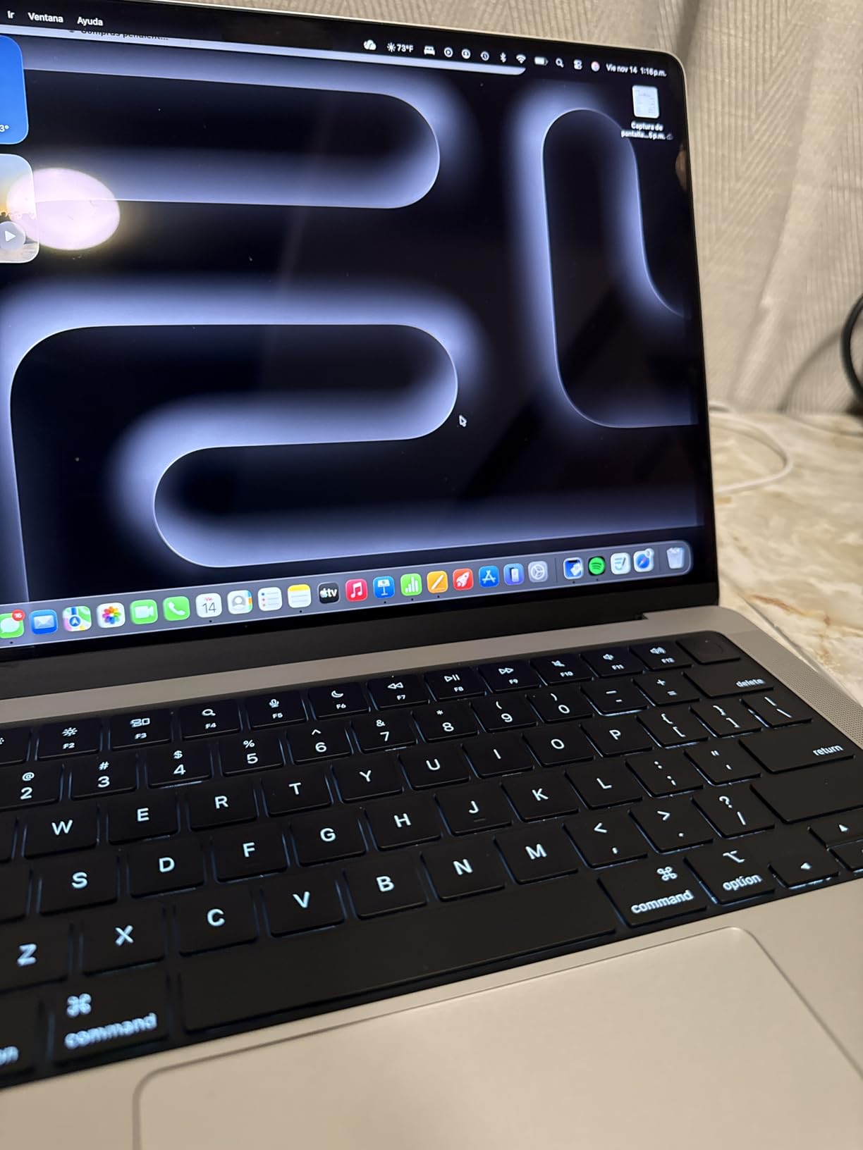 2025 MacBook Pro Laptop with M5 chip with 10‑core CPU and 10‑core GPU: Built for Apple Intelligence, 14.2-inch Liquid Retina XDR Display, 16GB Unified Memory, 512GB SSD Storage; Space Black - Customer Photo 1