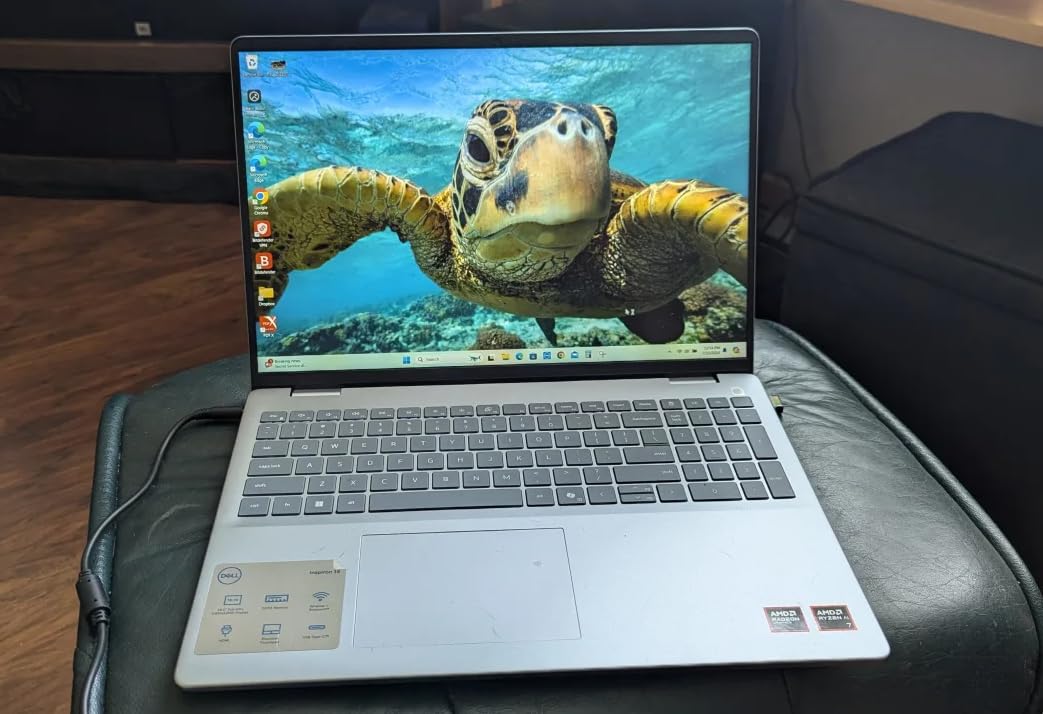 Dell Inspiron 16 FHD Laptop Business, Ryzen 7 8840U (8-core), 32GB DDR5 + 1TB SSD, AI Copilot, Fingerprint Reader, Windows 11 Pro, Backlit Keyboard, Privacy Camera - Customer Photo 1