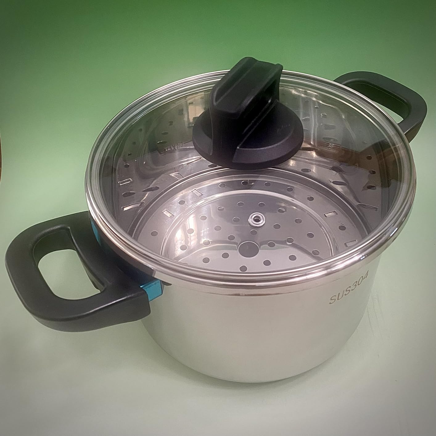 18/8 Stainless Steel Pressure Cooker 6 Quart, [One-Hand Locking] Olla de Presion, [3-In-1] Pressure Cooker, Includes Glass Lid & Steamer, Induction Compatible, Gas Stovetop Compatible - Customer Photo 2