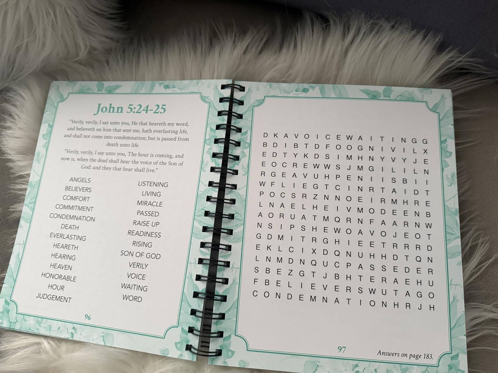 Brain Games - Large Print Bible Word Search: The Words of Jesus (Brain Games - Bible) - Customer Photo 1