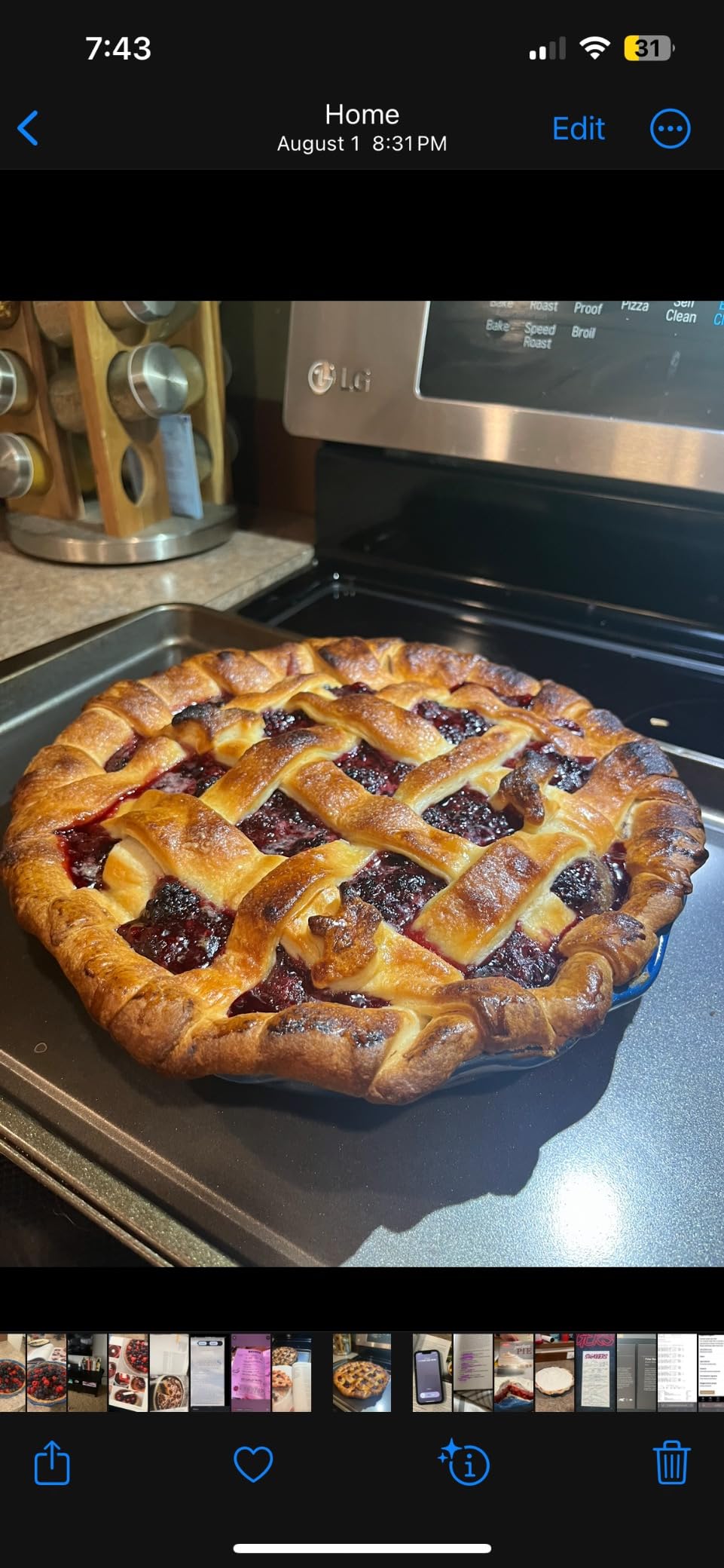 The Perfect Pie: Your Ultimate Guide to Classic and Modern Pies, Tarts, Galettes, and More (Perfect Baking Cookbooks) - Customer Photo 1