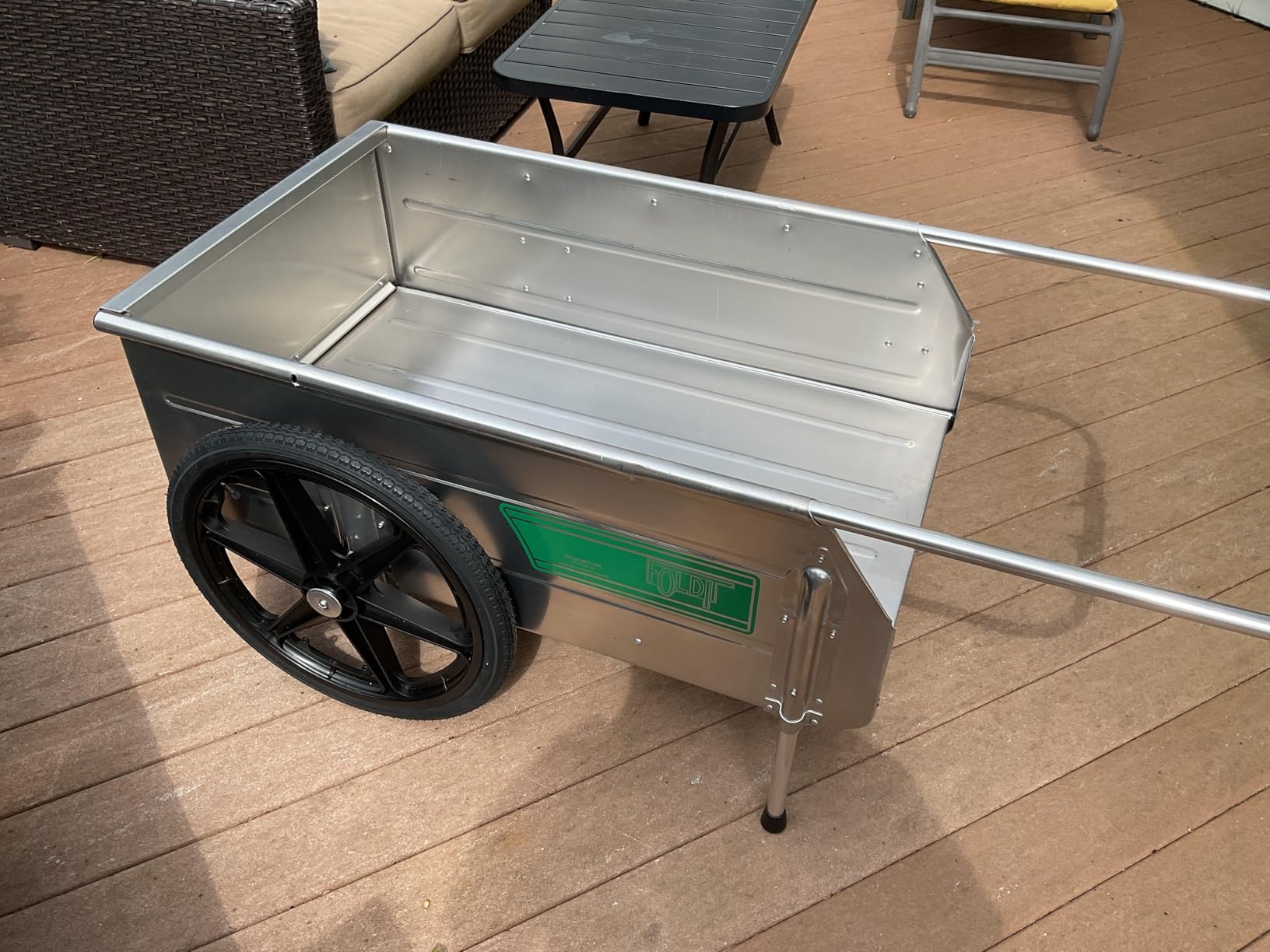 Tipke Manufacturing Company Foldit Do It All Portable Rust Corrosion Resisting Aluminum Folding Utility Cart with 300 Pound Capacity, Silver Customer Review Tipke Manufacturing Company Foldit Do It All Portable Rust Corrosion Resisting Aluminum Folding Utility Cart with 300 Pound Capacity, Silver - Customer Photo 2