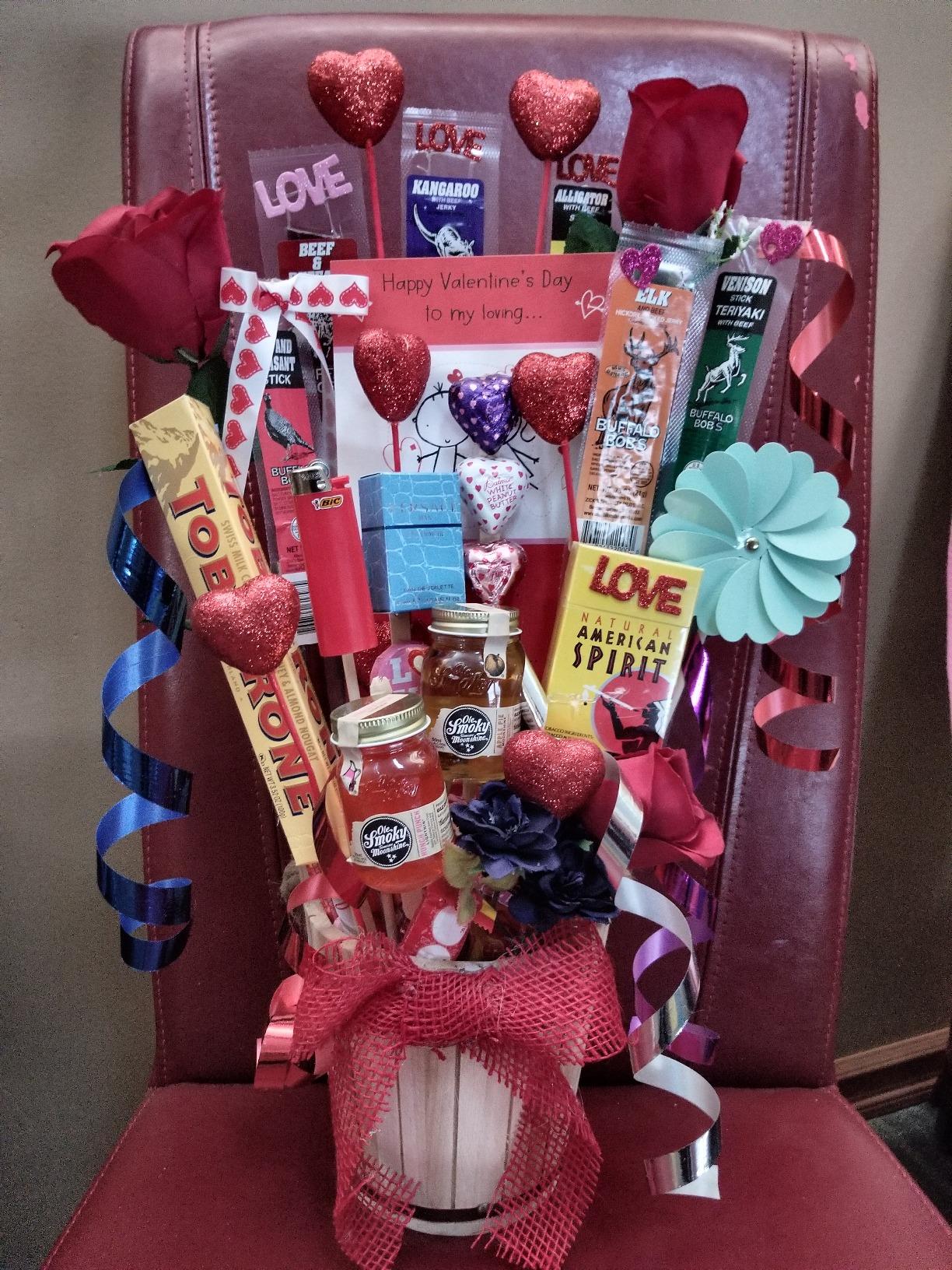 Buffalo Bob's Wild Game Meat Snacks (6 Pack) | Exotic Snack Sampler Box | Gift Baskets for Men | Beef Jerky Gifts | Dad Snack | Random Gifts for Men | Jerky Gift Set | Random Pack Customer Review Buffalo Bob's Wild Game Meat Snacks (6 Pack) | Exotic Snack Sampler Box | Gift Baskets for Men | Beef Jerky Gifts | Dad Snack | Random Gifts for Men | Jerky Gift Set | Random Pack - Customer Photo 2