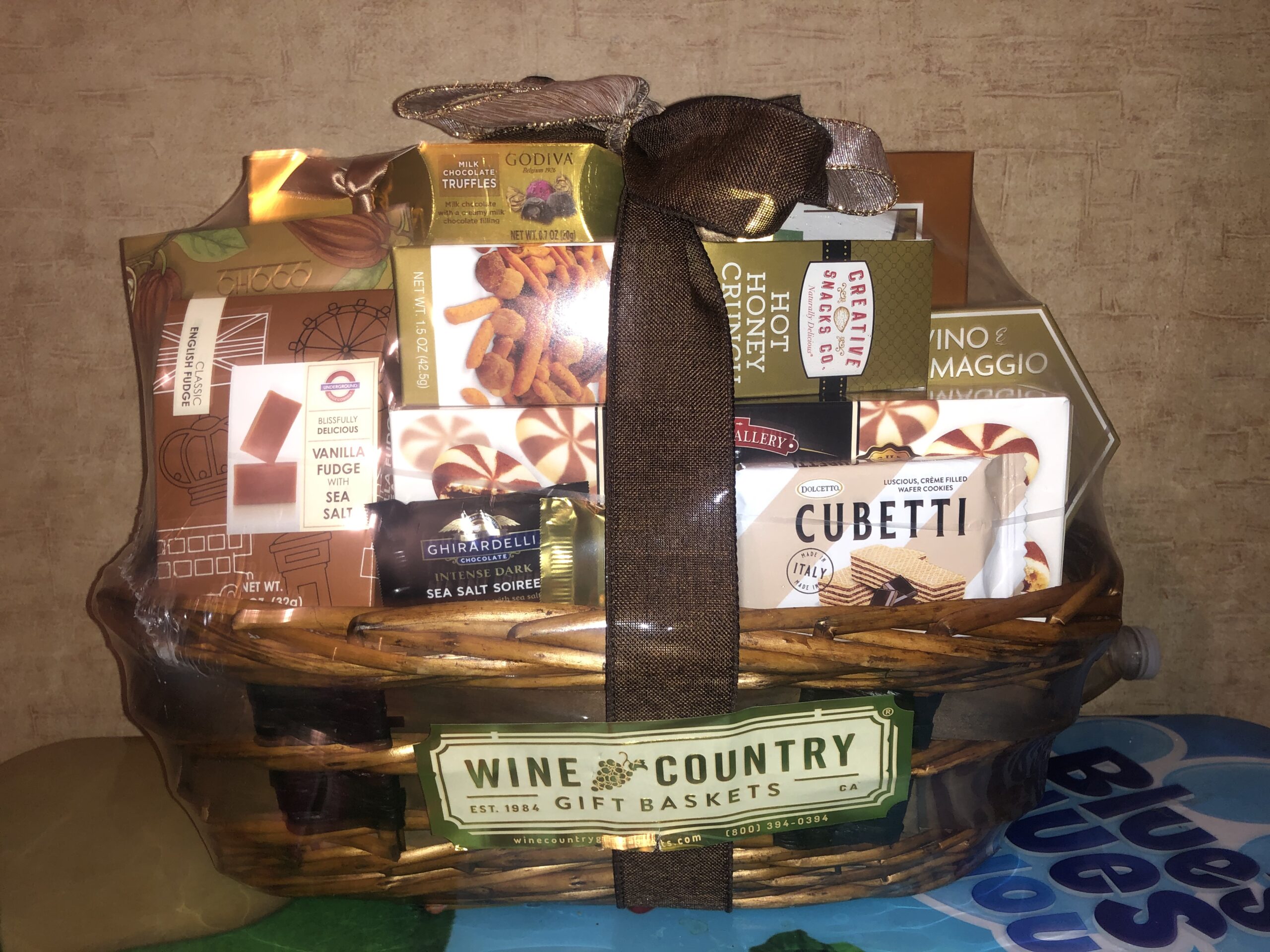 Wine Country Gift Baskets The Bon Appetit Gourmet Gift Basket Gift for Families College Students Appreciation Thank You Congratulations Get Well Soon Care Package - Customer Photo 2