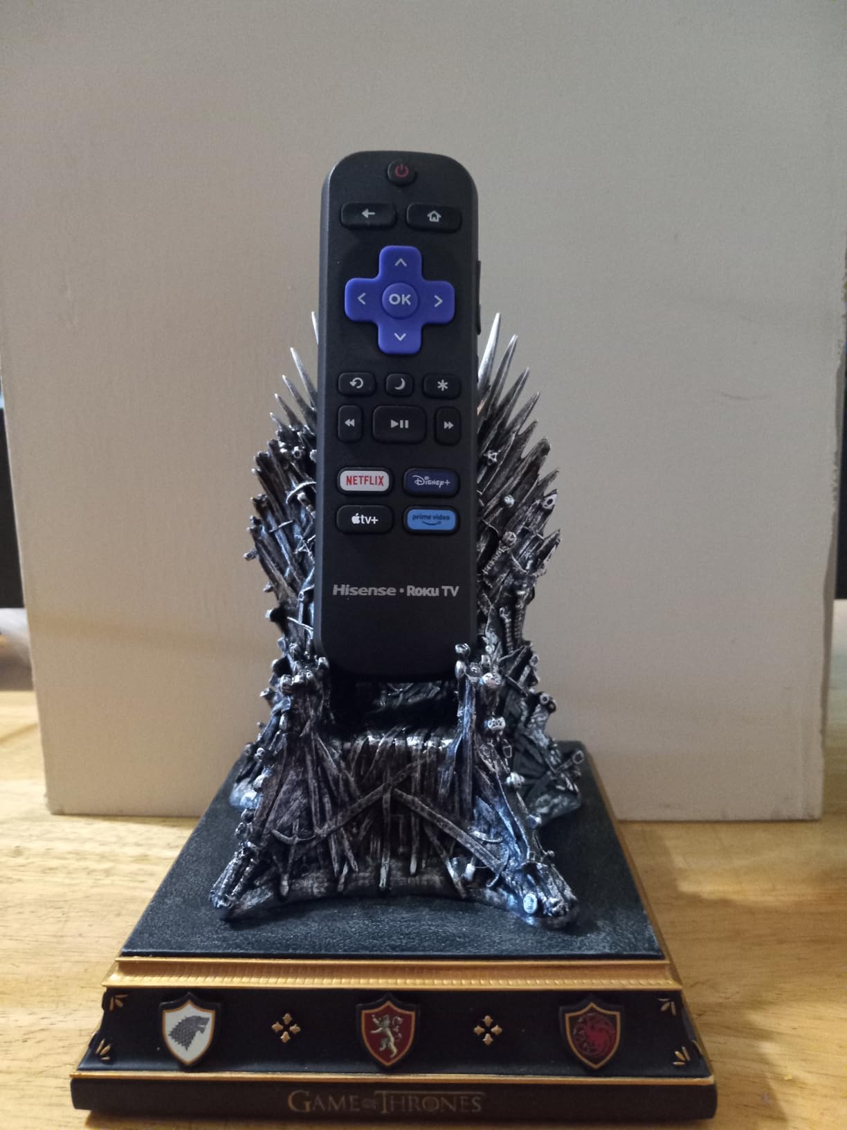 The Noble Collection Game of Thrones - The Iron Throne - Customer Photo 2