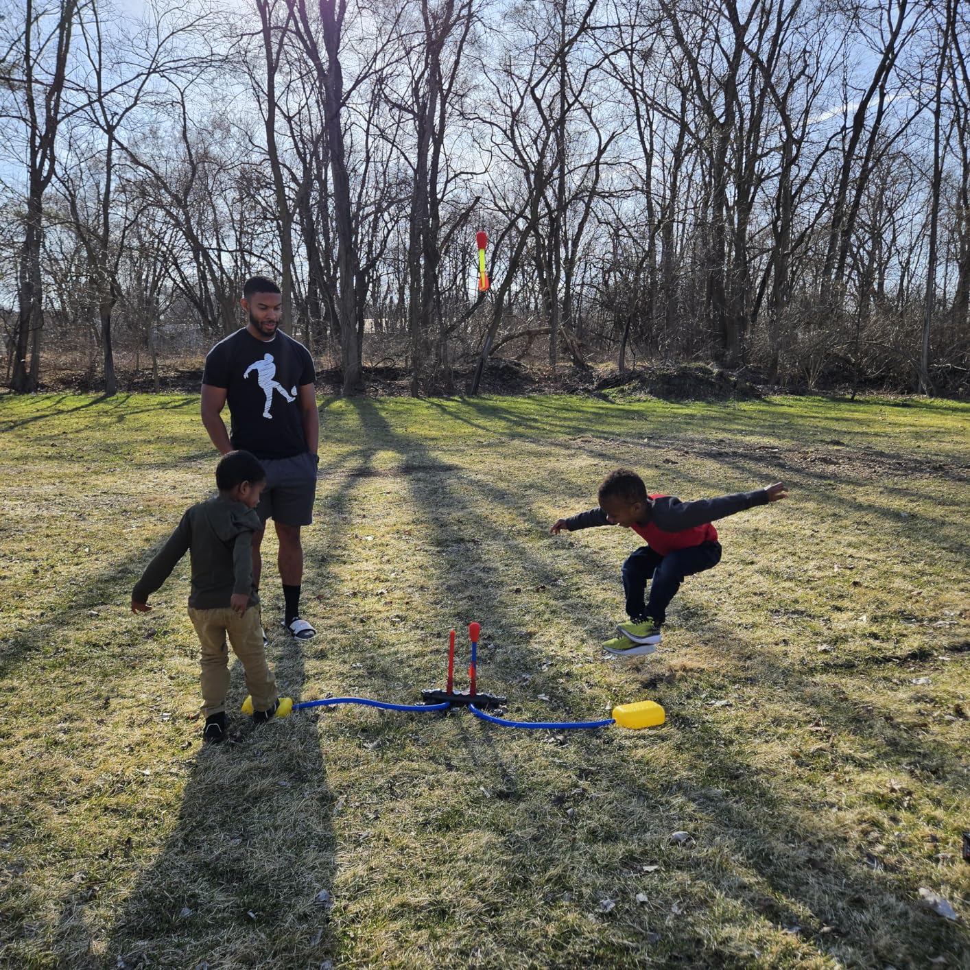 Stomp Rocket Original Dueling Rocket Launcher for Kids, 8 Rockets - Fun Backyard & Outdoor Kids Toys Gifts for Boys & Girls -Toy Foam Blaster Set Soars 200ft - Multi-Player Launcher Stand - Customer Photo 2