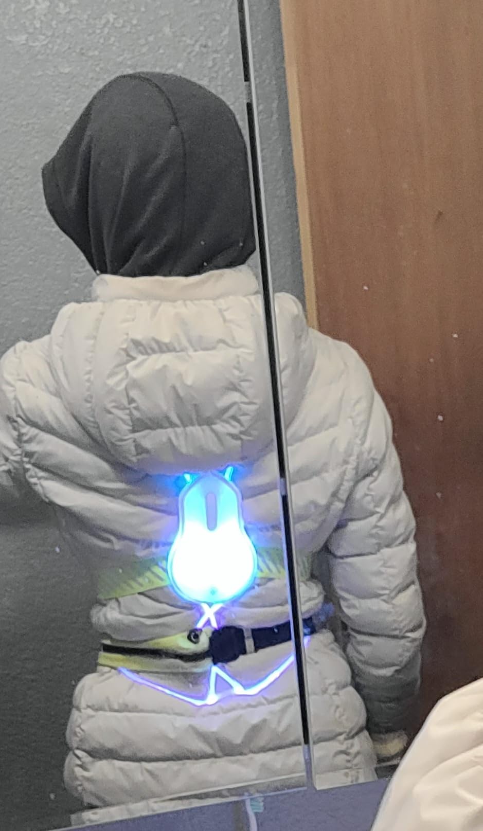 noxgear Tracer2 Multicolor Light Up and Reflective Running Vest | Rechargeable, Ultra-bright Running Lights for Runners - Customer Photo 1