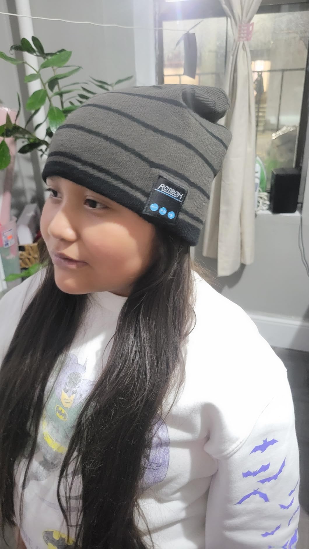 Rotibox Bluetooth Beanie Hat Wireless Headphone for Outdoor Sports Xmas Gifts - Customer Photo 1