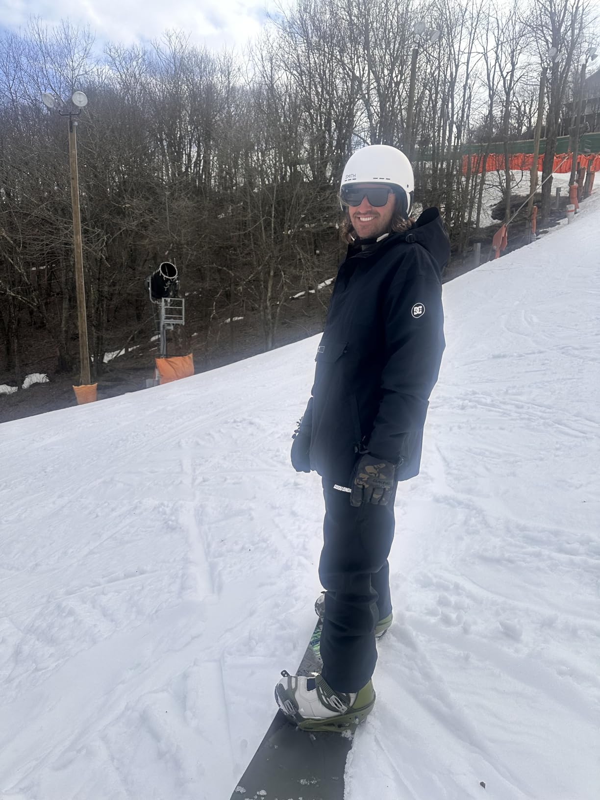 Smith Holt Helmet – Adult All-Season Helmet – Lightweight Protection for Skiing, Skating, Snowboarding & Snowsports – for Men & Women - Customer Photo 1