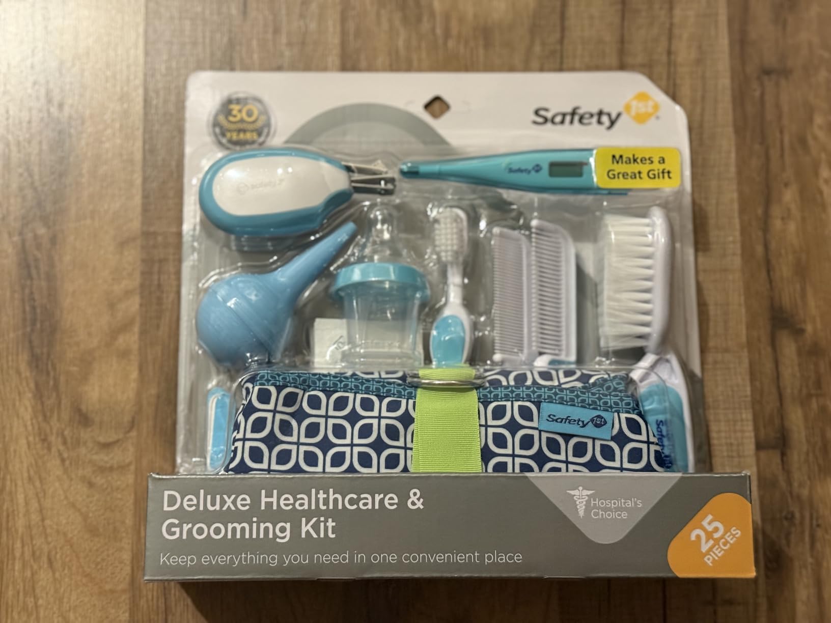 Safety 1st Deluxe Baby Healthcare and Grooming Kit, Arctic Blue, Newborn Baby Essentials, One Size, 25 Pieces - Customer Photo 1