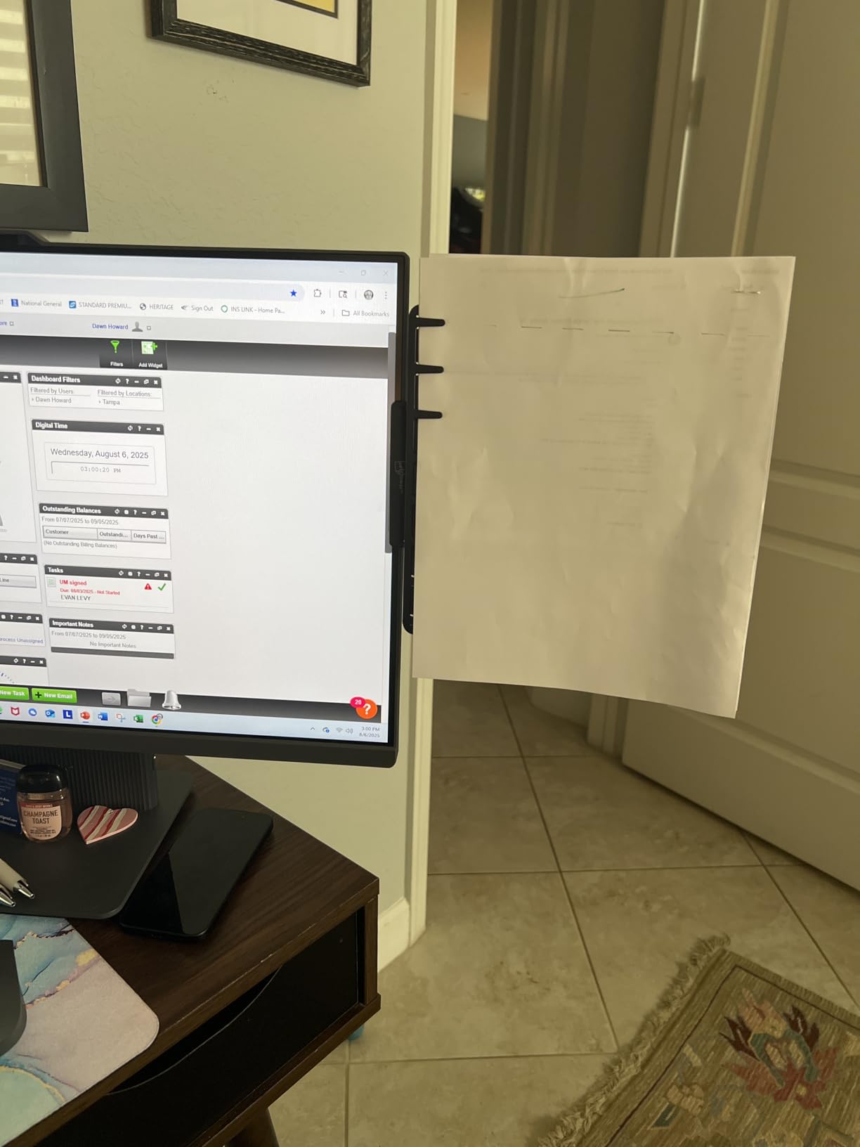 Note Tower Monitor Document Paper Holder for Typing | Clips to Laptops & Desktop Monitors I Reduces Eye & Neck Strain | Portable Copy Holder for Desk | Sticky Note Stand & Monitor Memo Board | Black - Customer Photo 1