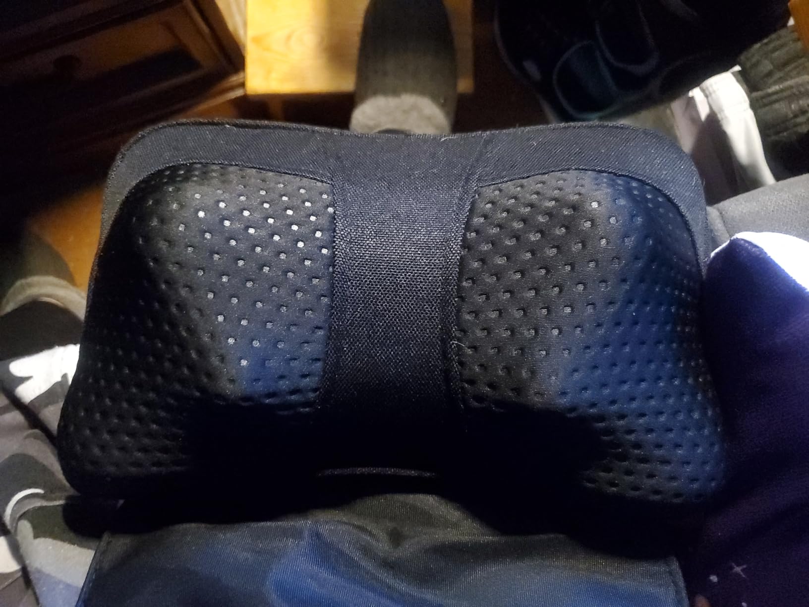 VIKTOR JURGEN Christmas Back Massager Gifts, Shiatsu Kneading Massager for Neck and Shoulder, Massage Pillow with Heat Relaxation Gifts for Women/Men/Dad/Mom/Fathers Day/Mothers Day - Customer Photo 2