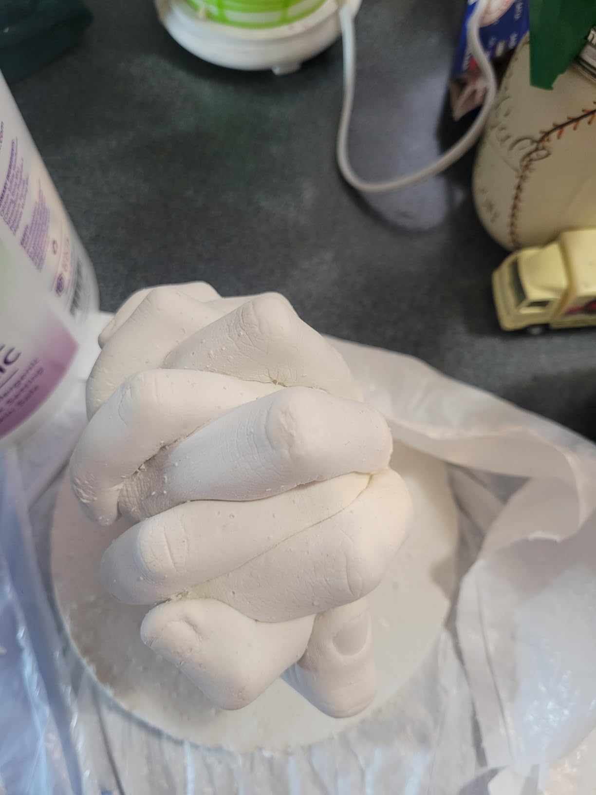 Luna Bean Hand Casting Kit – The Original Hand Mold Kit for Couples – Christmas Gifts for Women, Bridal Shower, Wedding, Engagement Gifts Her Him Anniversary Men Mom Wife Husband Boyfriend Girlfriend Customer Review Luna Bean Hand Casting Kit – The Original Hand Mold Kit for Couples – Christmas Gifts for Women, Bridal Shower, Wedding, Engagement Gifts Her Him Anniversary Men Mom Wife Husband Boyfriend Girlfriend - Customer Photo 2