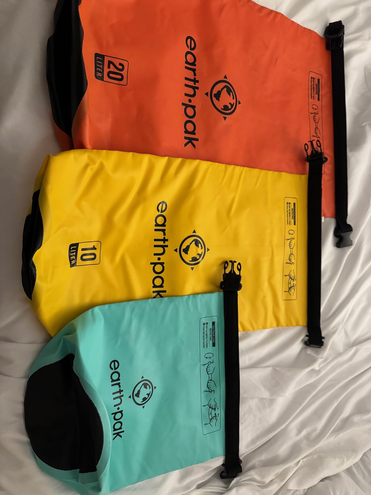 Earth Pak Waterproof Dry Bag - Roll Top Waterproof Backpack Sack Keeps Gear Dry for Kayak with Waterproof Phone Case - Customer Photo 2