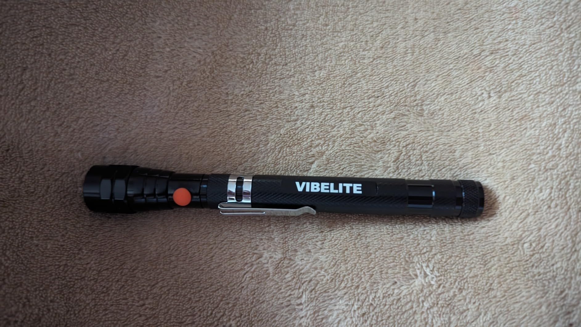 VIBELITE Extendable Magnetic Flashlight with Telescoping Magnet Pickup Tool customer photo 1