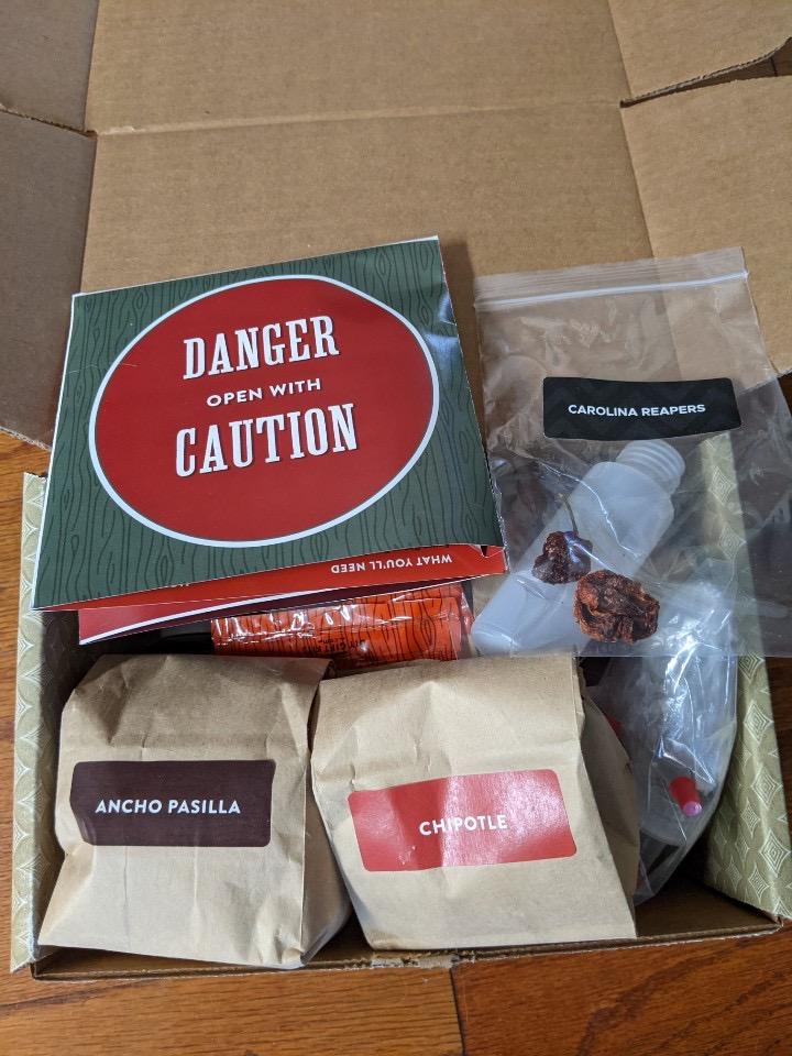 DIY Gift Kits - Hot Sauce Making Kit Everything Included - Unique Cooking Gifts For Men - Gifts For Husband, Boyfriend, Dads Who Have Everything - Deluxe (29 Pcs Set) Customer Review DIY Gift Kits - Hot Sauce Making Kit Everything Included - Unique Cooking Gifts For Men - Gifts For Husband, Boyfriend, Dads Who Have Everything - Deluxe (29 Pcs Set) - Customer Photo 3