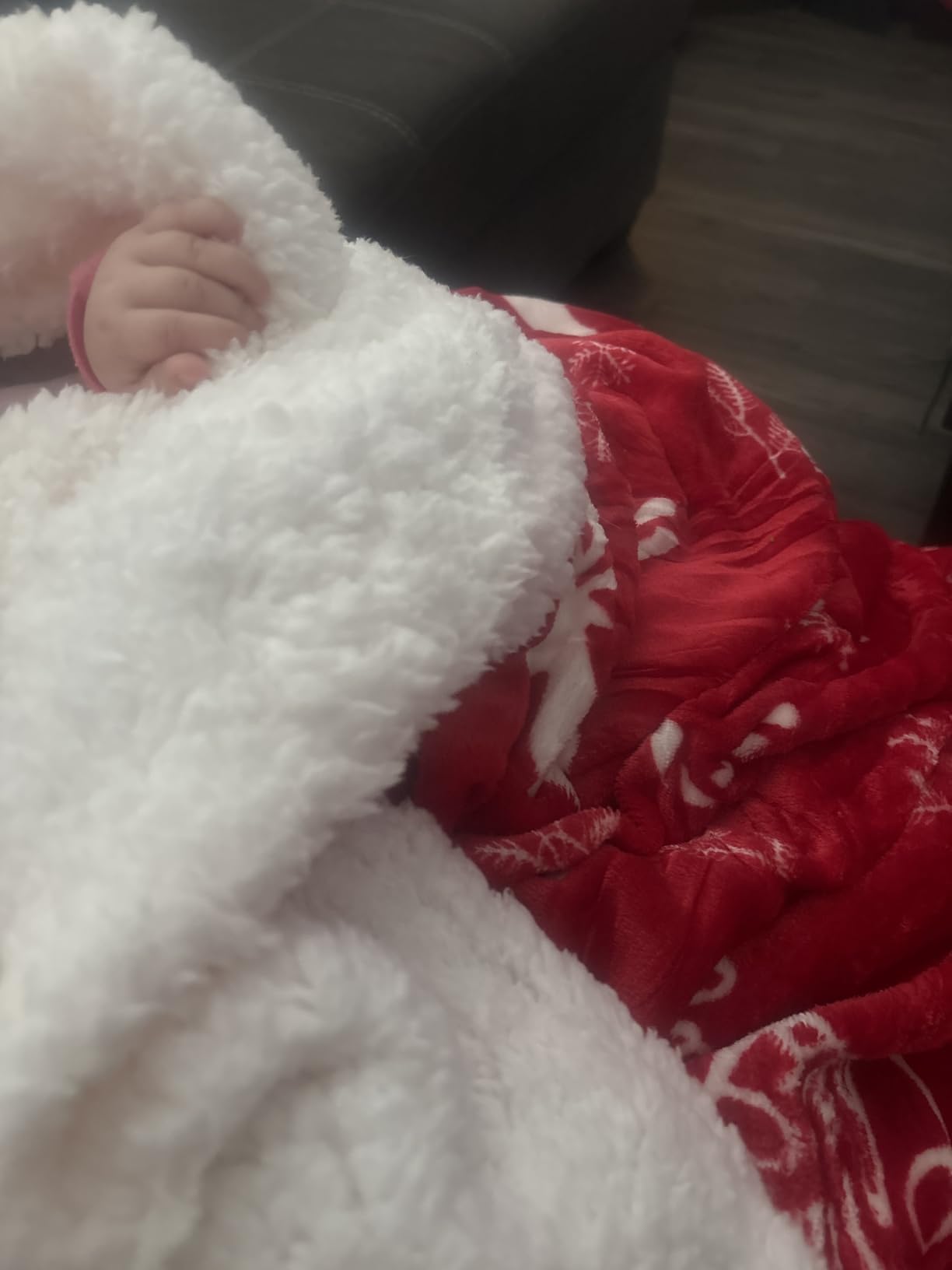 PAVILIA Melange Blue Sherpa Blanket Throw for Couch, Warm Soft Cozy Reversible Blanket Sofa Bed, Thick Plush Large Fleece Car Blanket, Decorative Home Room Decor Gifts Men Women, 50x60 Navy Blue - Customer Photo 1