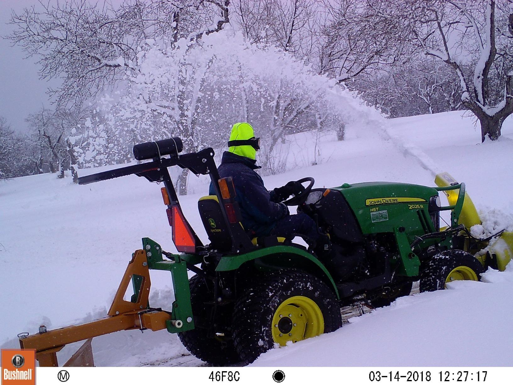 Ergodyne N-Ferno 6823 Balaclava Ski Mask, Wind-Resistant Face Mask, Hinged Design to Wear as Neck Gaiter Customer Review Ergodyne N-Ferno 6823 Balaclava Ski Mask, Wind-Resistant Face Mask, Hinged Design to Wear as Neck Gaiter - Customer Photo 3