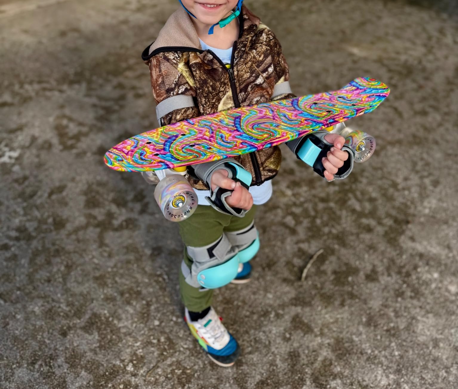 Skateboards Complete 22 Inch Mini Cruiser Retro Skateboard for Kids Boys Youths Beginners - Customer Photo 0