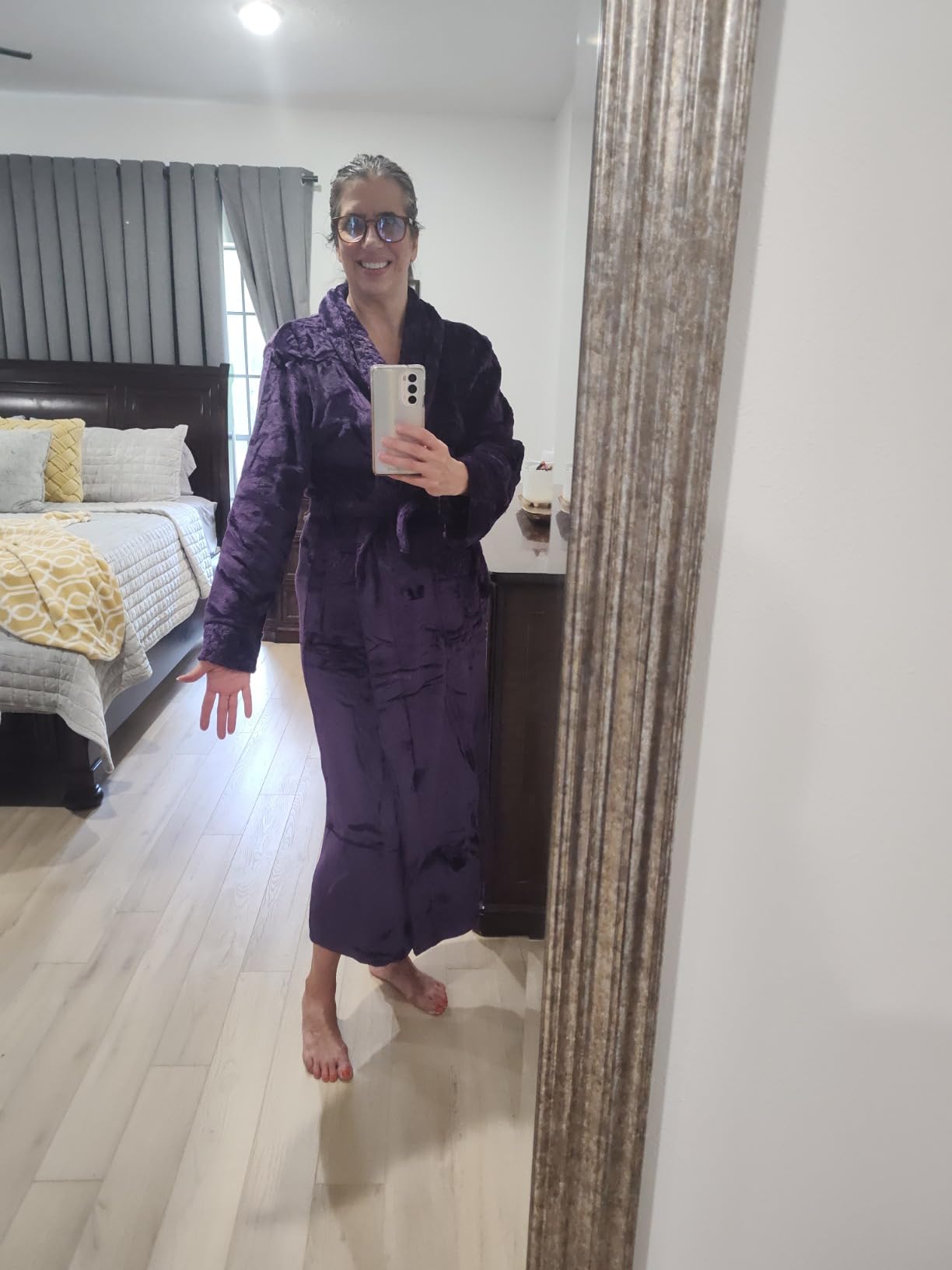 Hellomamma Long Bath Robe for Womens Plush Soft Fleece Bathrobes Nightgown Ladies Pajamas Sleepwear Housecoat - Customer Photo 1