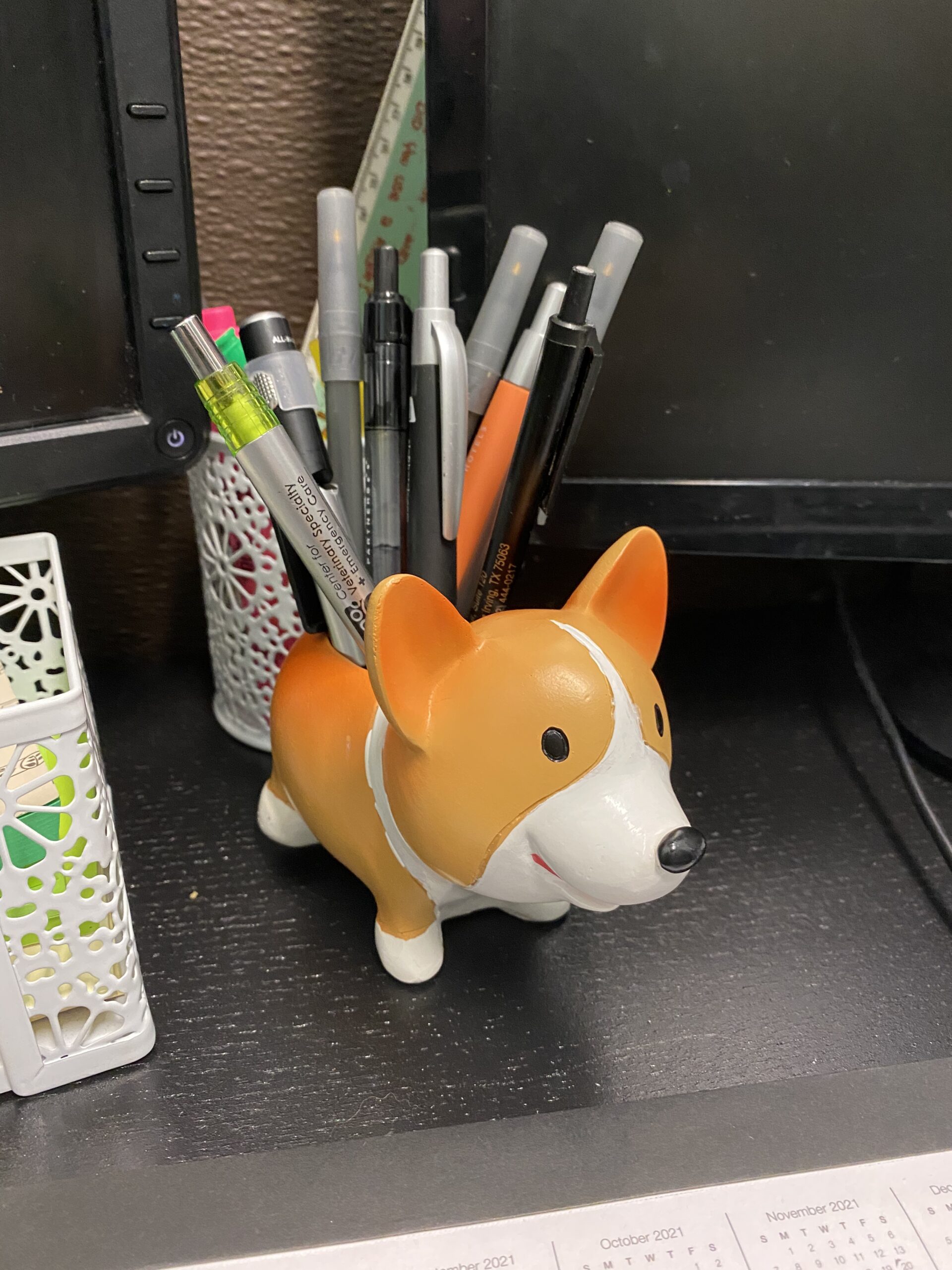 Creative Corgi Pen Pencil Brush Holder Pot Stylish Storage Container Desk Accessories Organizer Decoration Succulent Plant Pot Office School Gift - Customer Photo 2