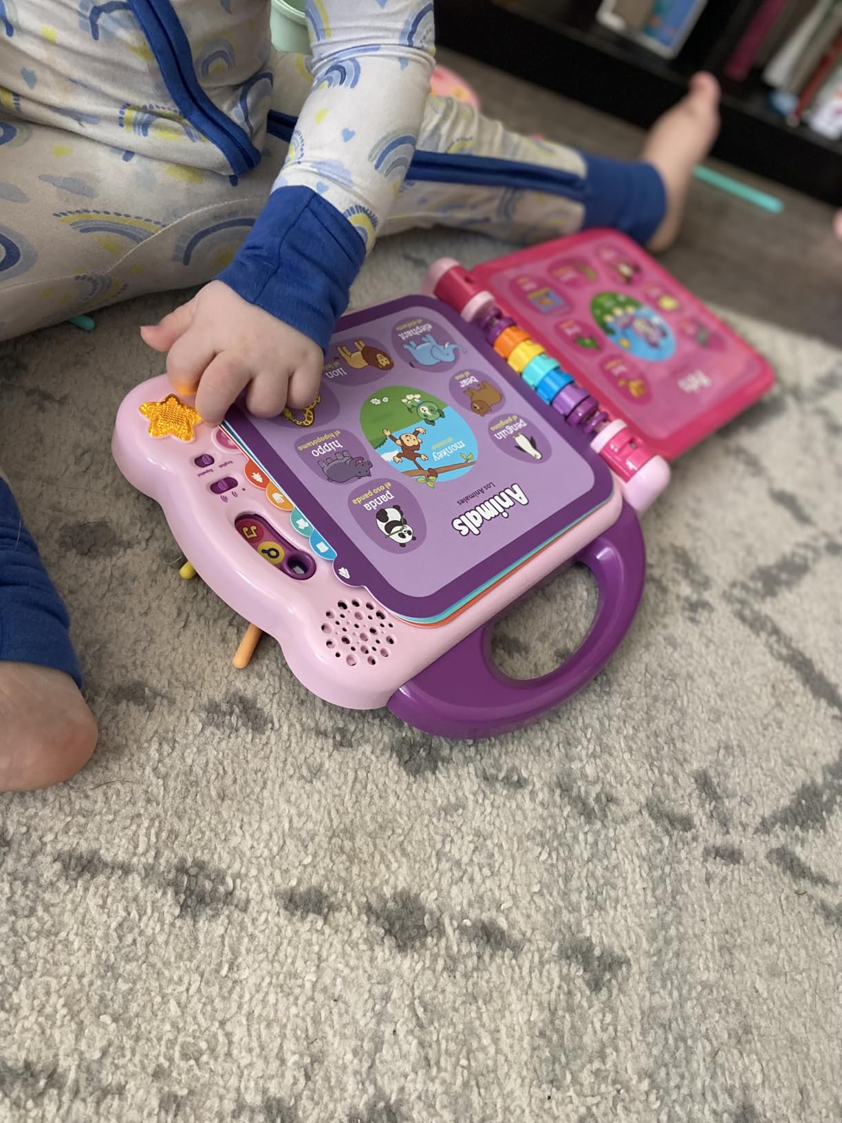 LeapFrog Scout and Violet 100 Words Book, Purple - Customer Photo 5