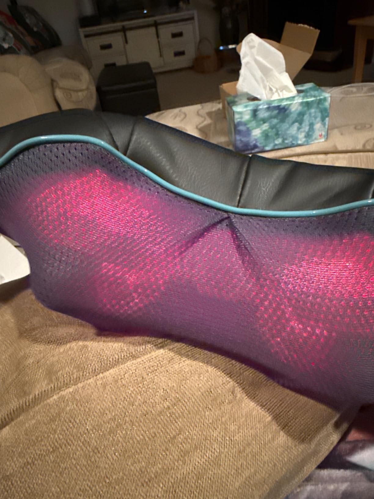 Mo Cuishle Shiatsu Back Shoulder and Neck Massager with Heat - Customer Photo 2