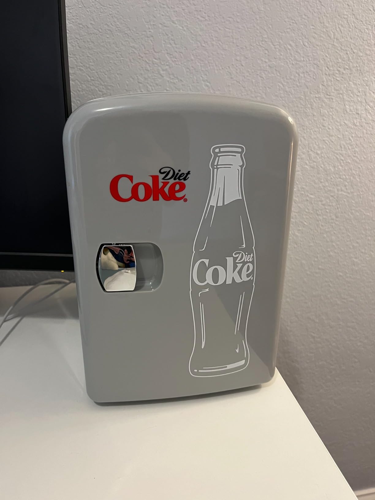 Diet Coke Mini Fridge - Refrigerator for Bedroom Office, Portable Table Top Beverage Cooler, 12V 110V Refrigerador For Drinks, Soda, Wine, Use In Car, Dorm, Outdoor, Patio, 6 Can - Customer Photo 1