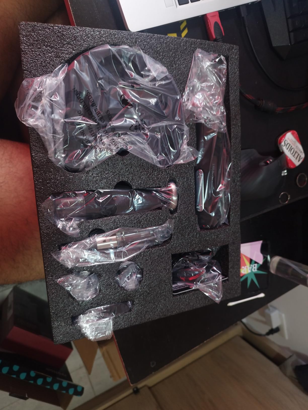 Ivation Wine Gift Set – Includes Electric Opener, Aerator, Vacuum Preserver, 2 Stoppers, Foil Cutter & Charging Base - Customer Photo 1