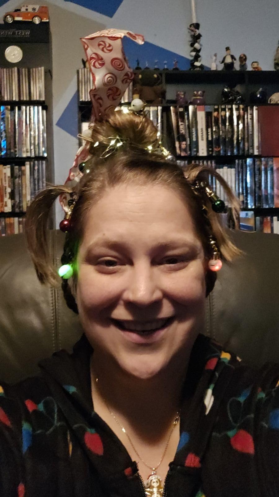 Beardaments Beard Lights - Light-Up Beard Ornaments for Men - Colorful Christmas Beard Baubles with Easy Clip Attachment - Funny Christmas Ornaments - 16pc - Customer Photo 1