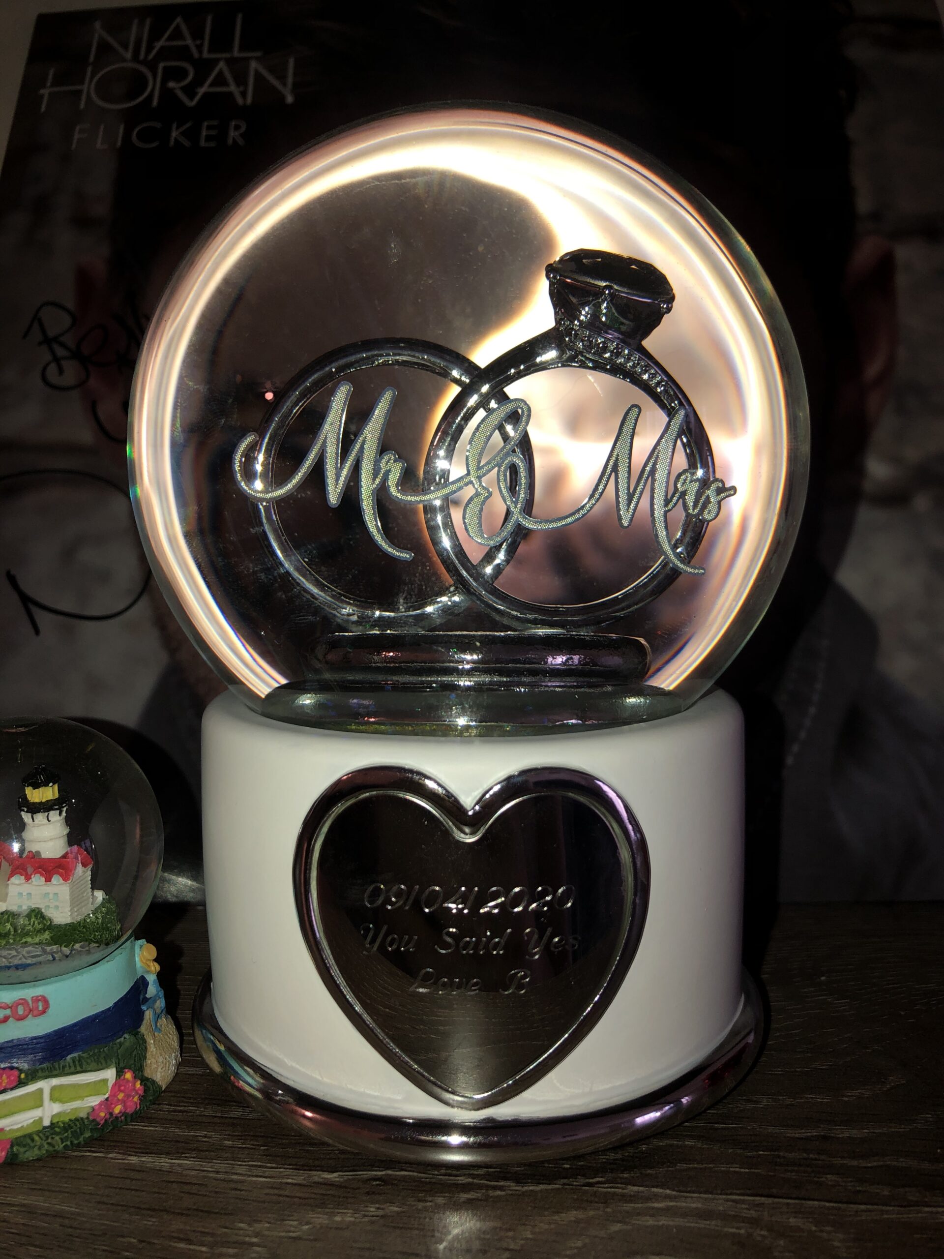 THINGS REMEMBERED Engagement Mr. & Mrs. Wedding Ring Snow Globe (Free Customization) Customer Review THINGS REMEMBERED Engagement Mr. & Mrs. Wedding Ring Snow Globe (Free Customization) - Customer Photo 1