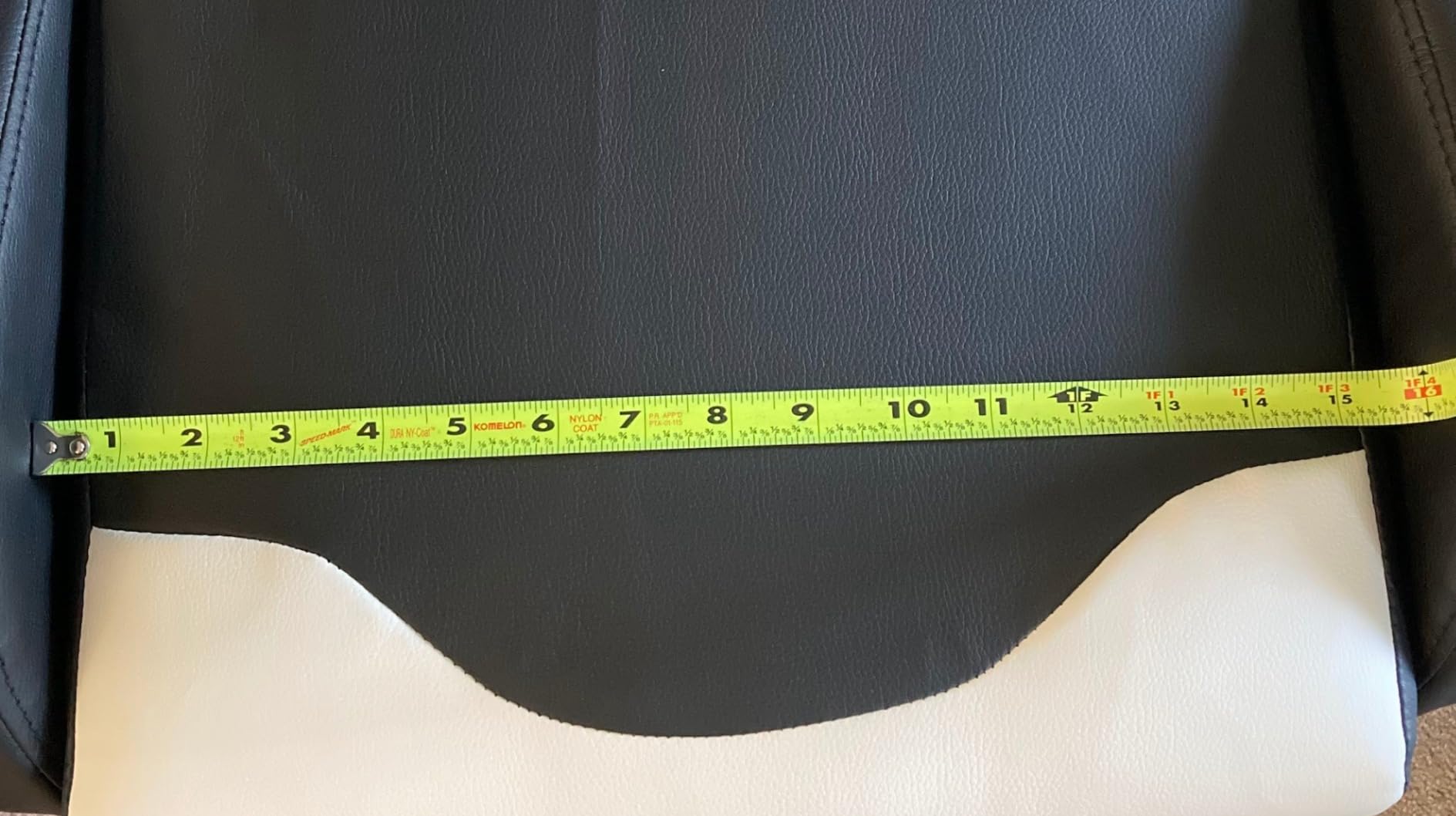 BestOffice High-Back Gaming Chair PC Office Chair Computer Racing Chair PU Desk Task Chair Ergonomic Executive Swivel Rolling Chair with Lumbar Support for Back Pain Women, Men,White - Customer Photo 3