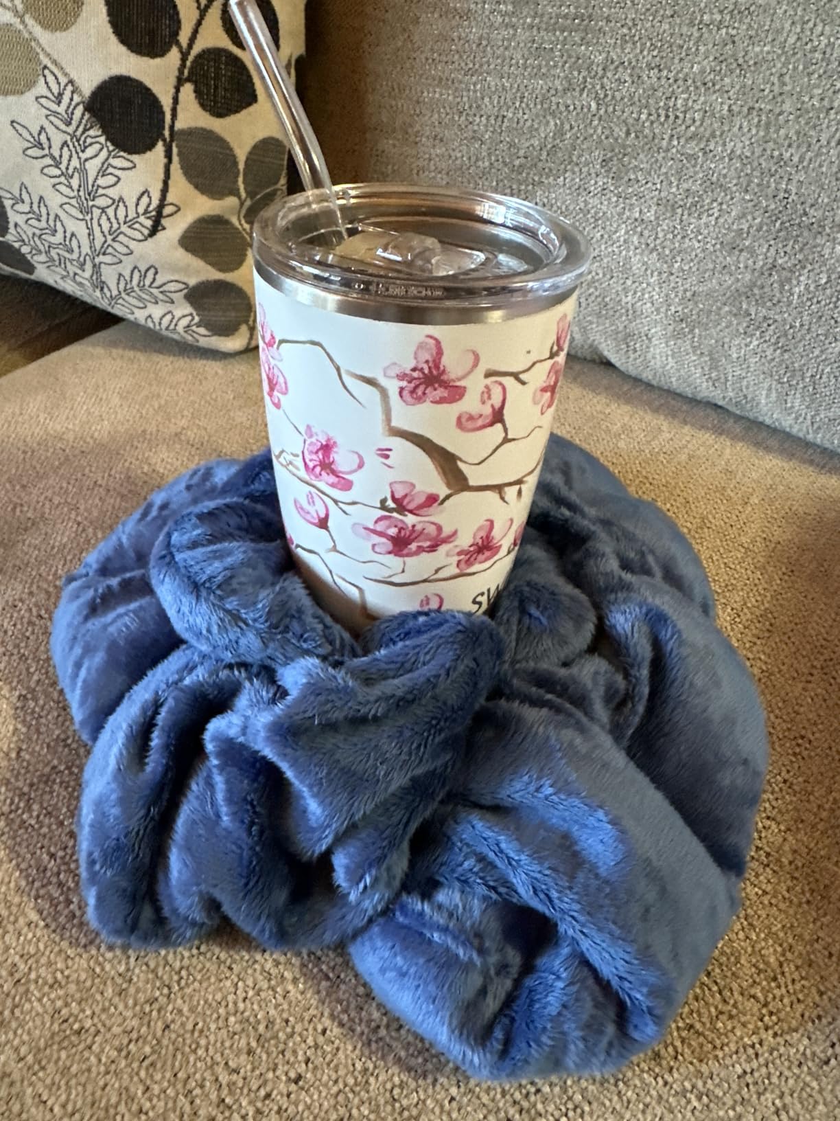 Sharper Image Heated Neck & Shoulder Wrap - Microwavable Warm & Cooling Plush Pad, Scented Aromatherapy (100% Natural Lavender & Herb Spa Blend), Pain Tension Headache Relief Therapy, Gift for Women Customer Review Sharper Image Heated Neck & Shoulder Wrap - Microwavable Warm & Cooling Plush Pad, Scented Aromatherapy (100% Natural Lavender & Herb Spa Blend), Pain Tension Headache Relief Therapy, Gift for Women - Customer Photo 2