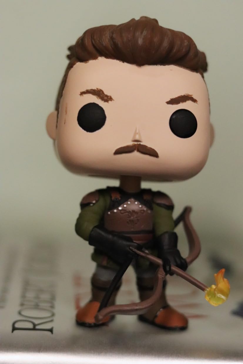 Funko POP! Deluxe: Cersei Lannister Sitting on Iron Throne - Customer Photo 1