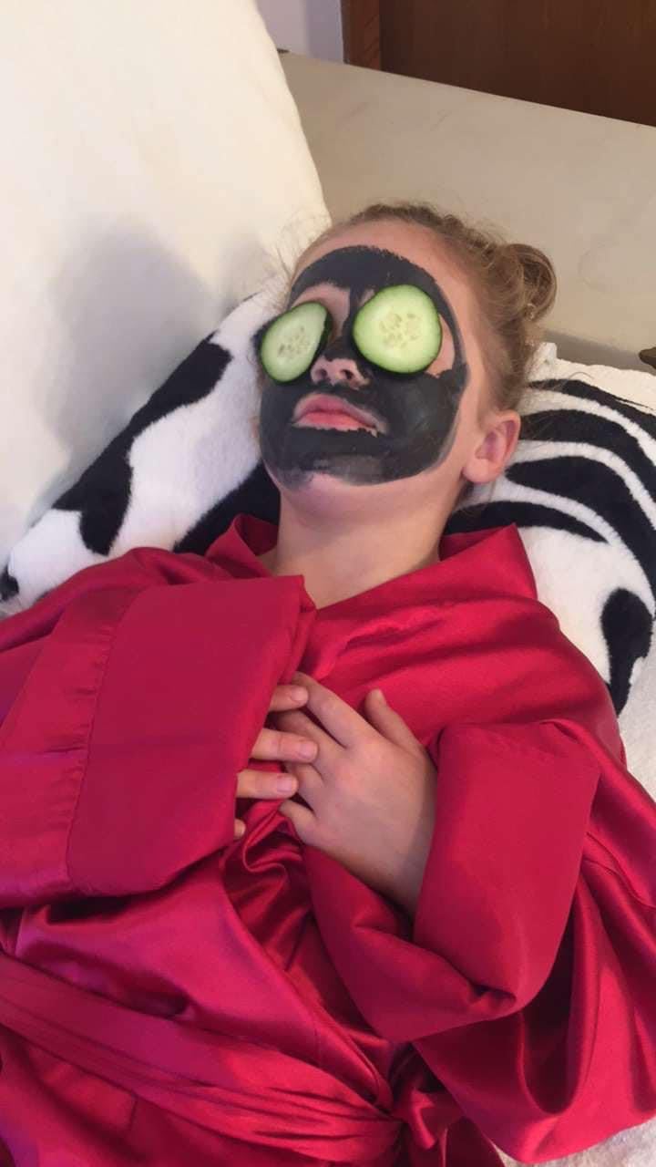 Cleverfy Shower Steamers Aromatherapy – Stocking Stuffers for Teen Girls, Women and Wife – Christmas Gifts for Teens and Women – White Elephant Gifts for Adults – 6 Tablets Customer Review Cleverfy Shower Steamers Aromatherapy – Stocking Stuffers for Teen Girls, Women and Wife – Christmas Gifts for Teens and Women – White Elephant Gifts for Adults – 6 Tablets - Customer Photo 1