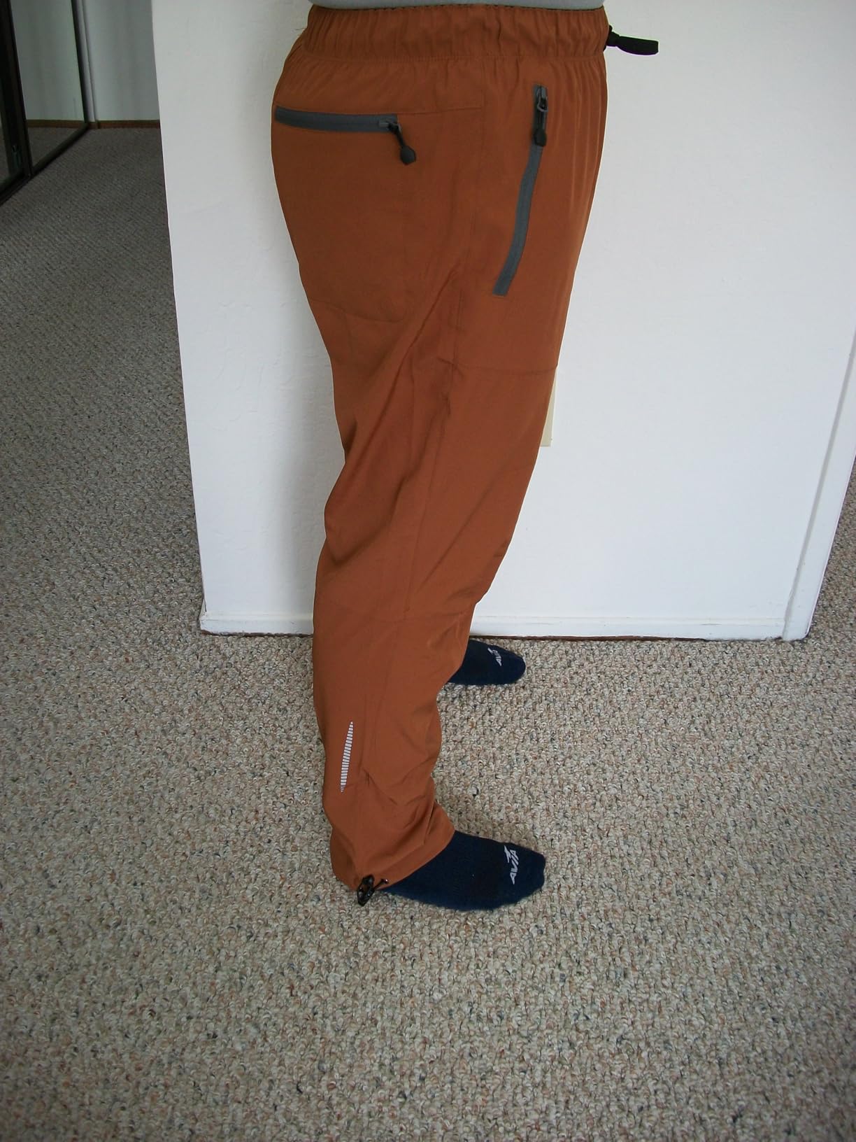 baleaf Women's Hiking Pants Quick Dry Lightweight Water Resistant Elastic Waist Cargo Pants for All Seasons - Customer Photo 2