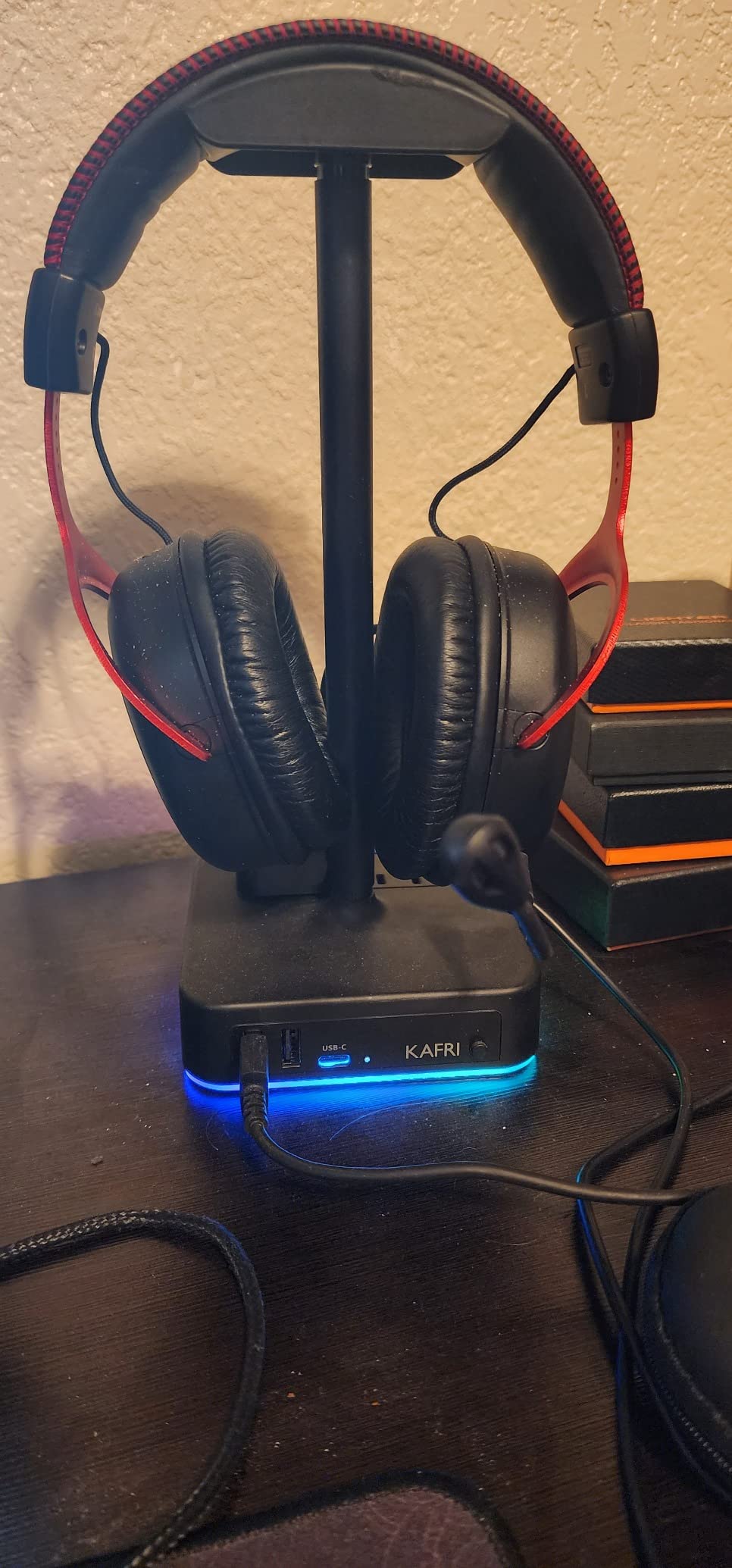 KAFRI RGB Headphone Stand with USB A&C Charger Desk Gaming Headset Holder Hanger Rack with 3 USB Charging Port and 2 Outlet - Suitable for Gamer Desktop Table Game Earphone Accessories Boyfriend Gifts - Customer Photo 2