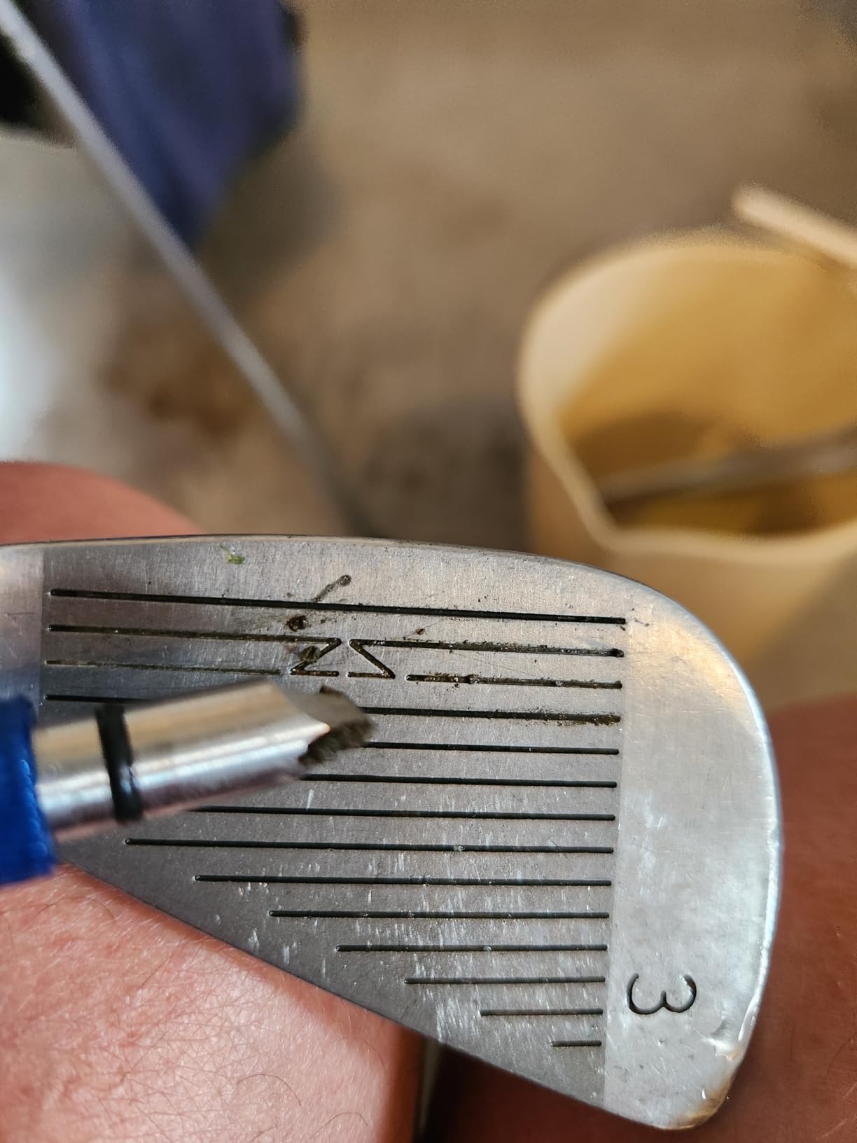 Bulex Golf Club Groove Sharpener, Re-Grooving Tool and Cleaner for Wedges & Irons - Generate Optimal Backspin - Suitable for U & V-Grooves - Customer Photo 1