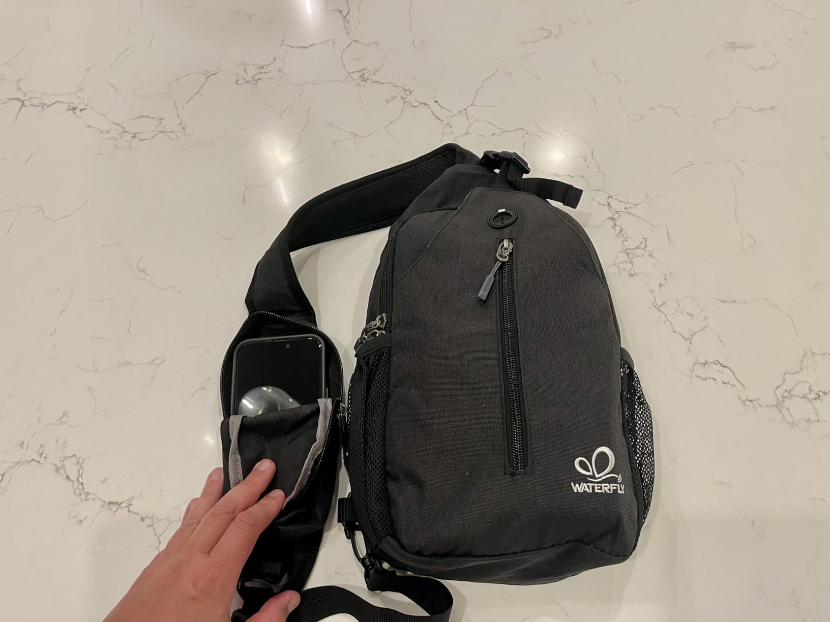 WATERFLY Crossbody Sling Backpack Sling Bag Travel Hiking Chest Bag Daypack (Black) - Customer Photo 2