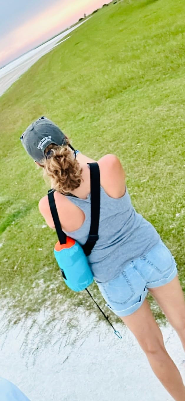 ECCOSOPHY Sandproof Beach Blanket - Oversized Sand Free Beach Mat 9'x10' - Lightweight Outdoor Picnic Blanket Anchored with 4 Corner Sand Pockets & Plastic Stakes - Heat Proof, Quick Drying & Compact - Customer Photo 2