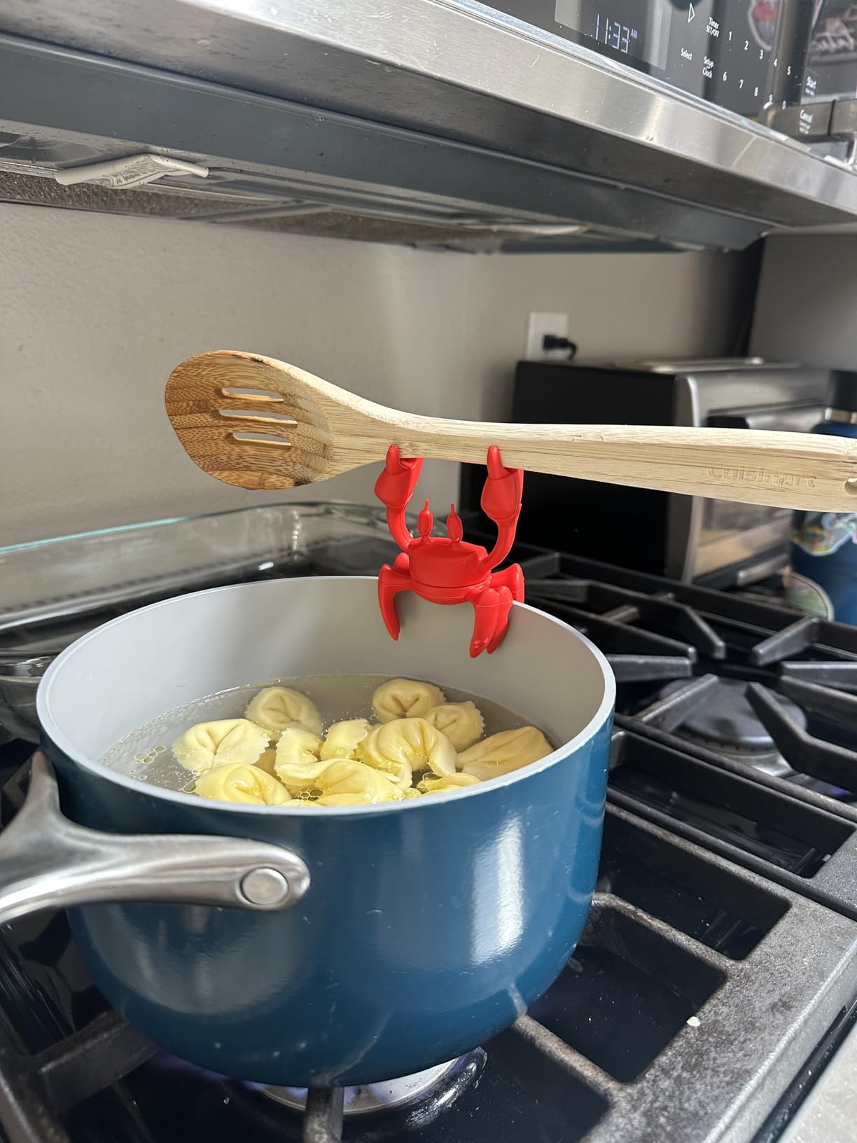 OTOTO Red the Crab Silicone Utensil Rest - Kitchen Gifts, Silicone Spoon Rest for Stove Top - Heat-Resistant Kitchen and Grill Utensil Holder - Non-Slip Spoon Holder Stove Organizer, Steam Releaser - Customer Photo 3