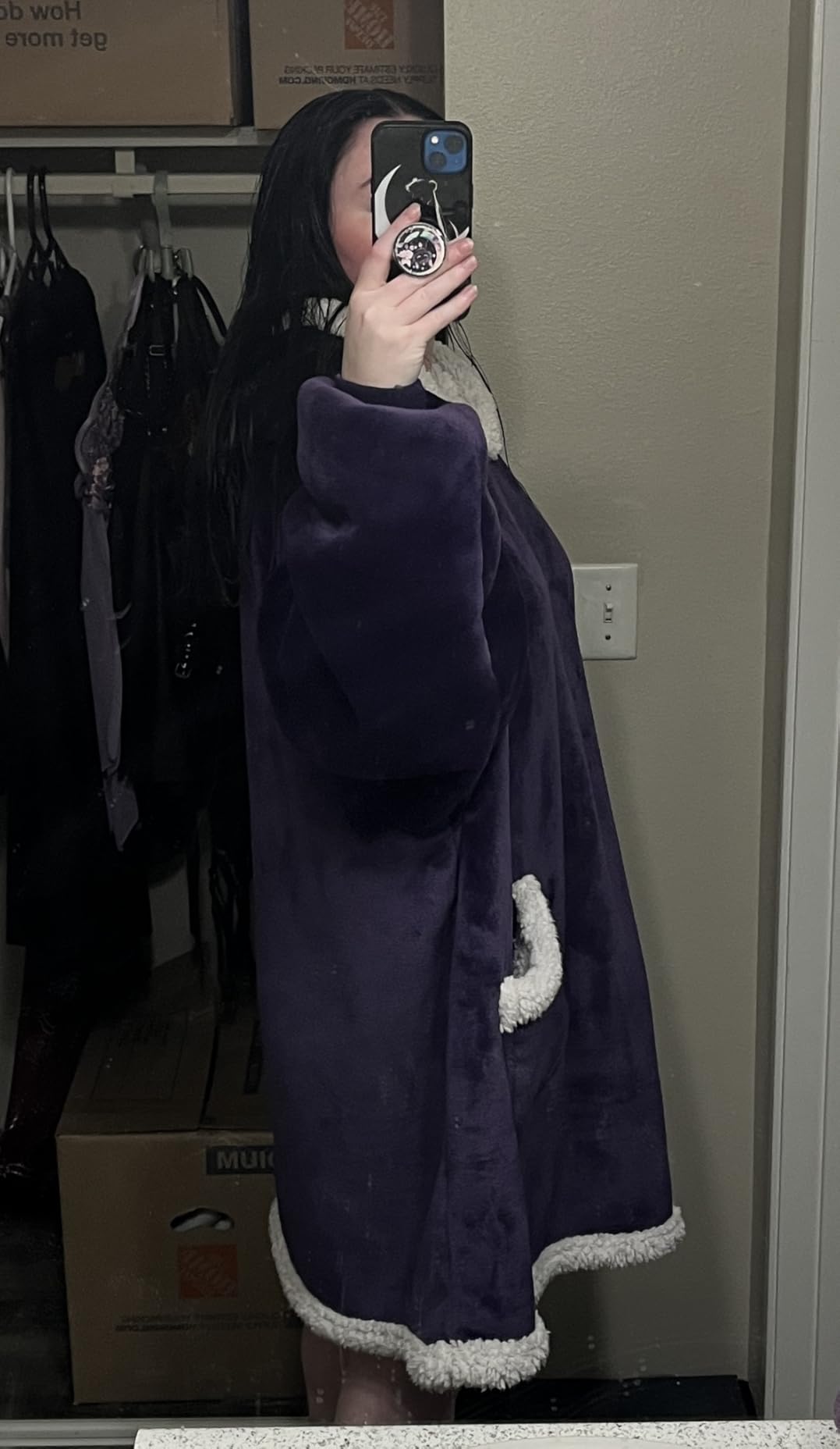 Bedsure Blanket Hoodie, Wearable Blanket Hoodie as Gifts for Mom, Birthday Gifts for Women Kids Teens Sherpa Sweatshirt - Customer Photo 2