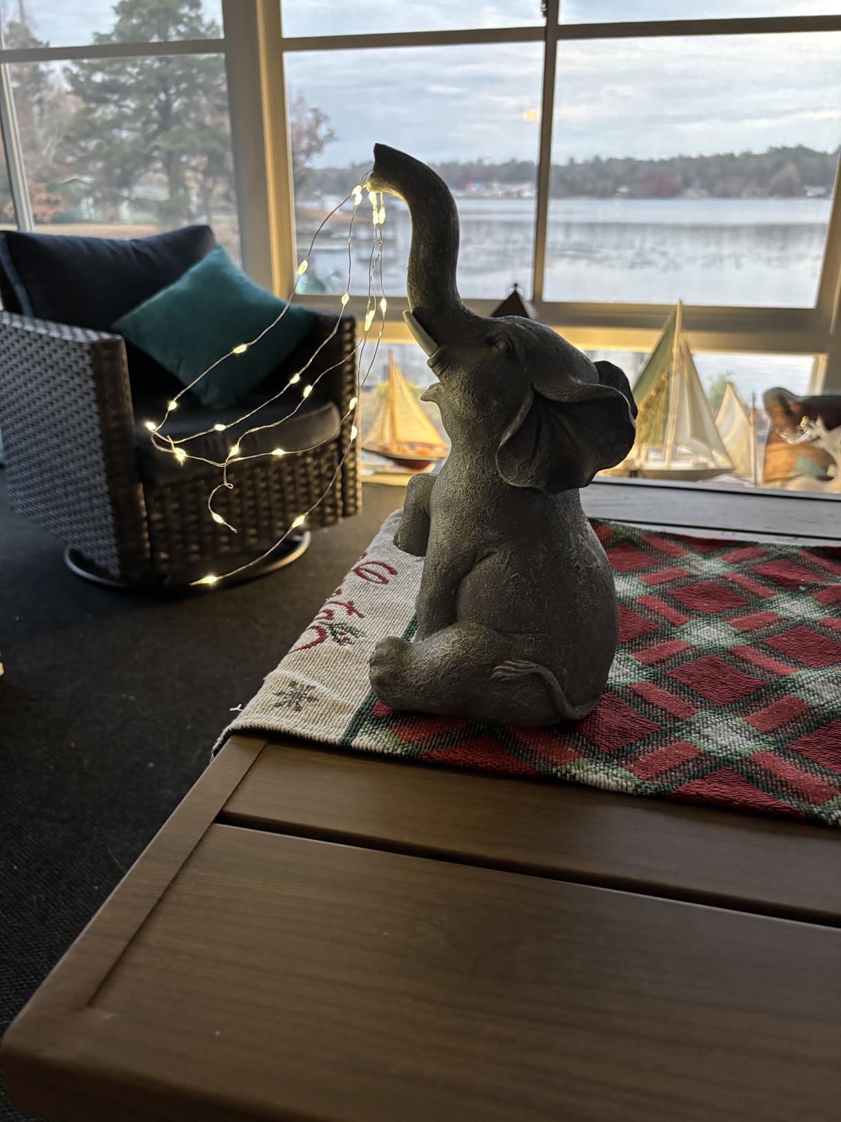 GIGALUMI 11.5 Inch Solar Garden Statues Turtle Figurine Lights for Outside Garden Decor, Yard Decorations Outdoor Housewarming Gifts for Mom, Women for Mothers Day - Customer Photo 1