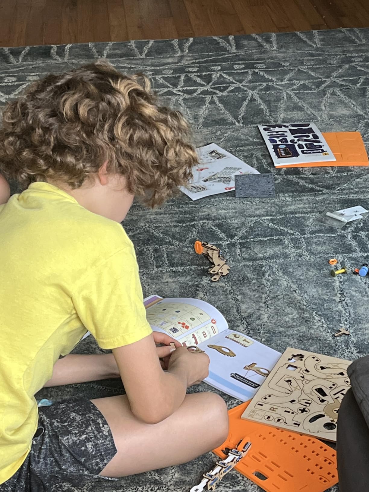 Smartivity DIY Robotic Mechanical Hand STEM Toy for Kids 8-14 Years Old | Parents Choice Award Winner I Birthday Gift for Kids | Engineering Kit for 8, 9, 10, 11, 12, 13, 14 Years Old Boys & Girls Customer Review Smartivity DIY Robotic Mechanical Hand STEM Toy for Kids 8-14 Years Old | Parents Choice Award Winner I Birthday Gift for Kids | Engineering Kit for 8, 9, 10, 11, 12, 13, 14 Years Old Boys & Girls - Customer Photo 3