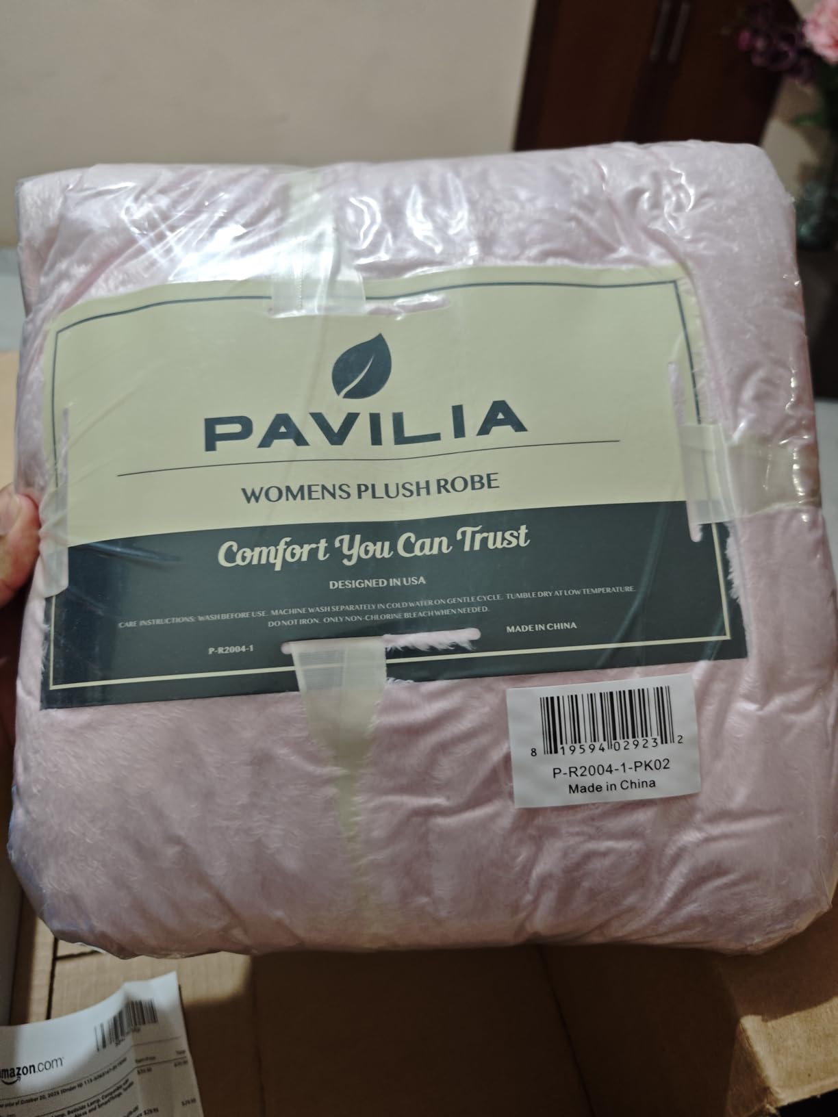 PAVILIA Premium Womens Plush Soft Robe Fluffy, Warm, Fleece Sherpa Shaggy Bathrobe - Customer Photo 2