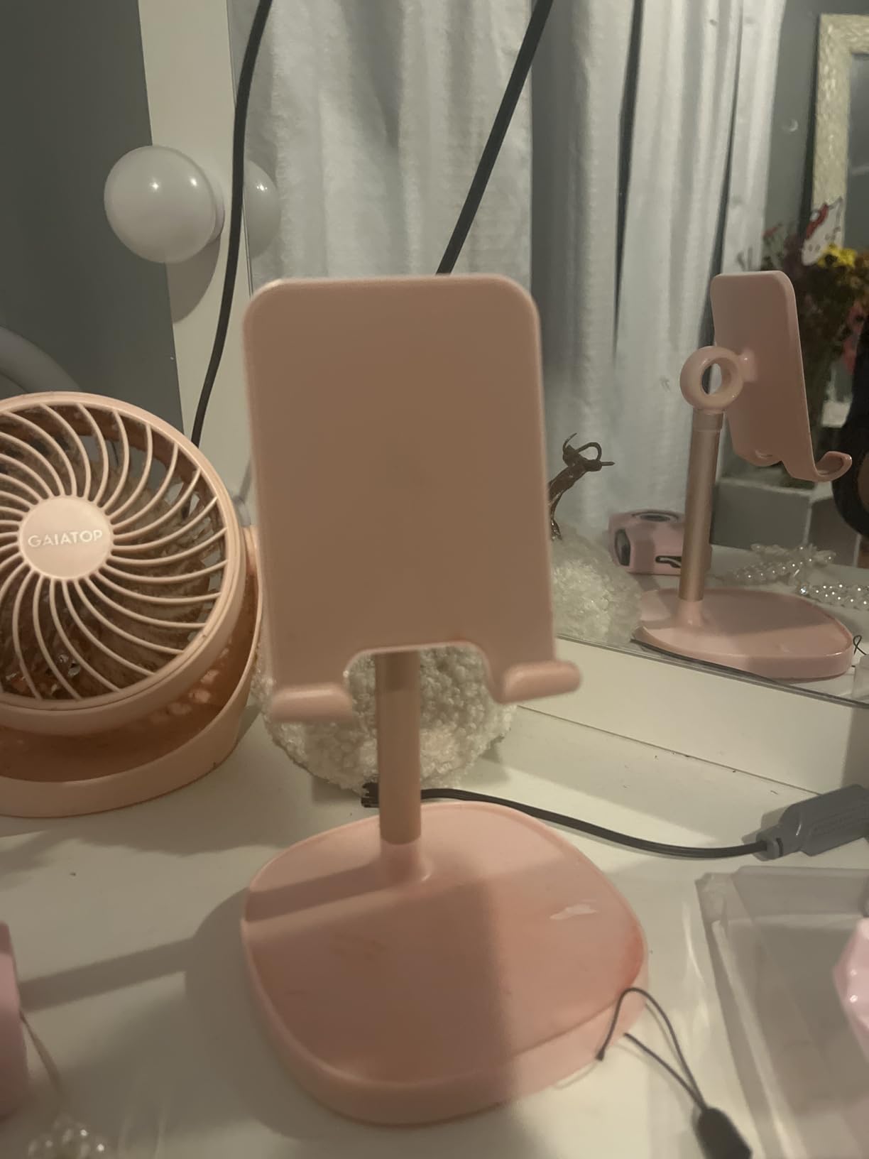 LISEN Cell Phone Stand Adjust for iPhone Phone Holder for Desk, Office Desk Accessories PC Gaming Gifts for Her Essentials Kitchen Gadgets Fit Telephone OtterBox Case Switch iPad Air Tablet 4-10 in Customer Review LISEN Cell Phone Stand Adjust for iPhone Phone Holder for Desk, Office Desk Accessories PC Gaming Gifts for Her Essentials Kitchen Gadgets Fit Telephone OtterBox Case Switch iPad Air Tablet 4-10 in - Customer Photo 1