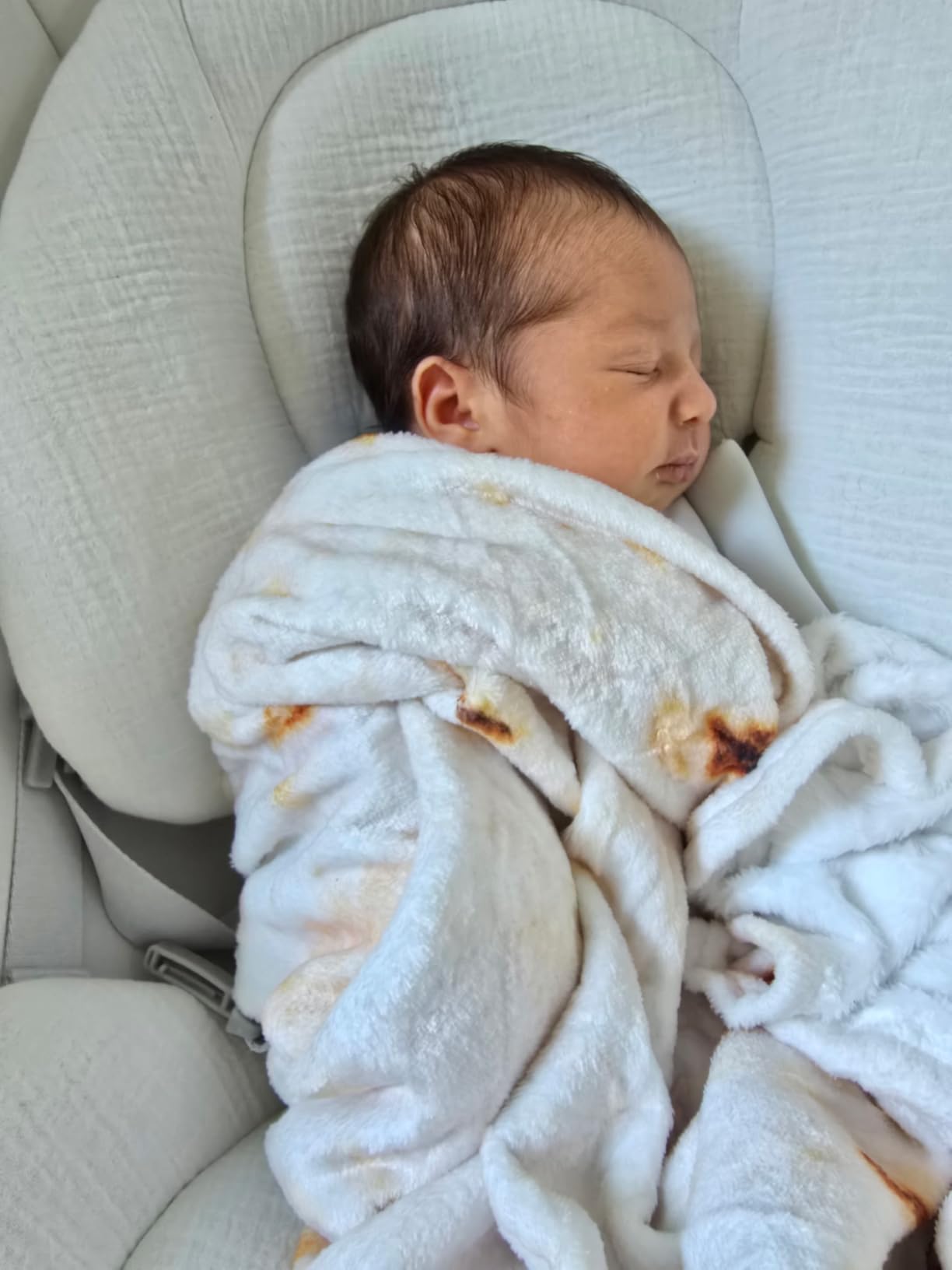 Tortilla Blanket, Baby Burritos Swaddle Blanket, Taco Blanket for Newborn Toddler, 285 GSM Soft Flannel Wearable Wrap Funny Gifts for Baby Shower Boy Girl 0-3 6 9 Months - Customer Photo 1