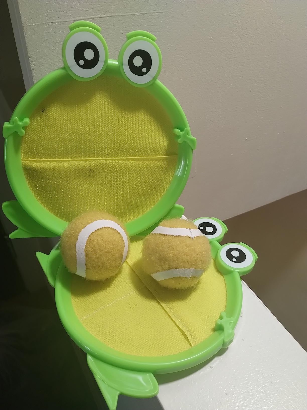 EVERICH TOY Upgraded Toss and Catch Ball Game Set, Kids Toy Stocking Stuffers for Boys Girls Ages 3-12 Customer Review EVERICH TOY Upgraded Toss and Catch Ball Game Set, Kids Toy Stocking Stuffers for Boys Girls Ages 3-12 - Customer Photo 2