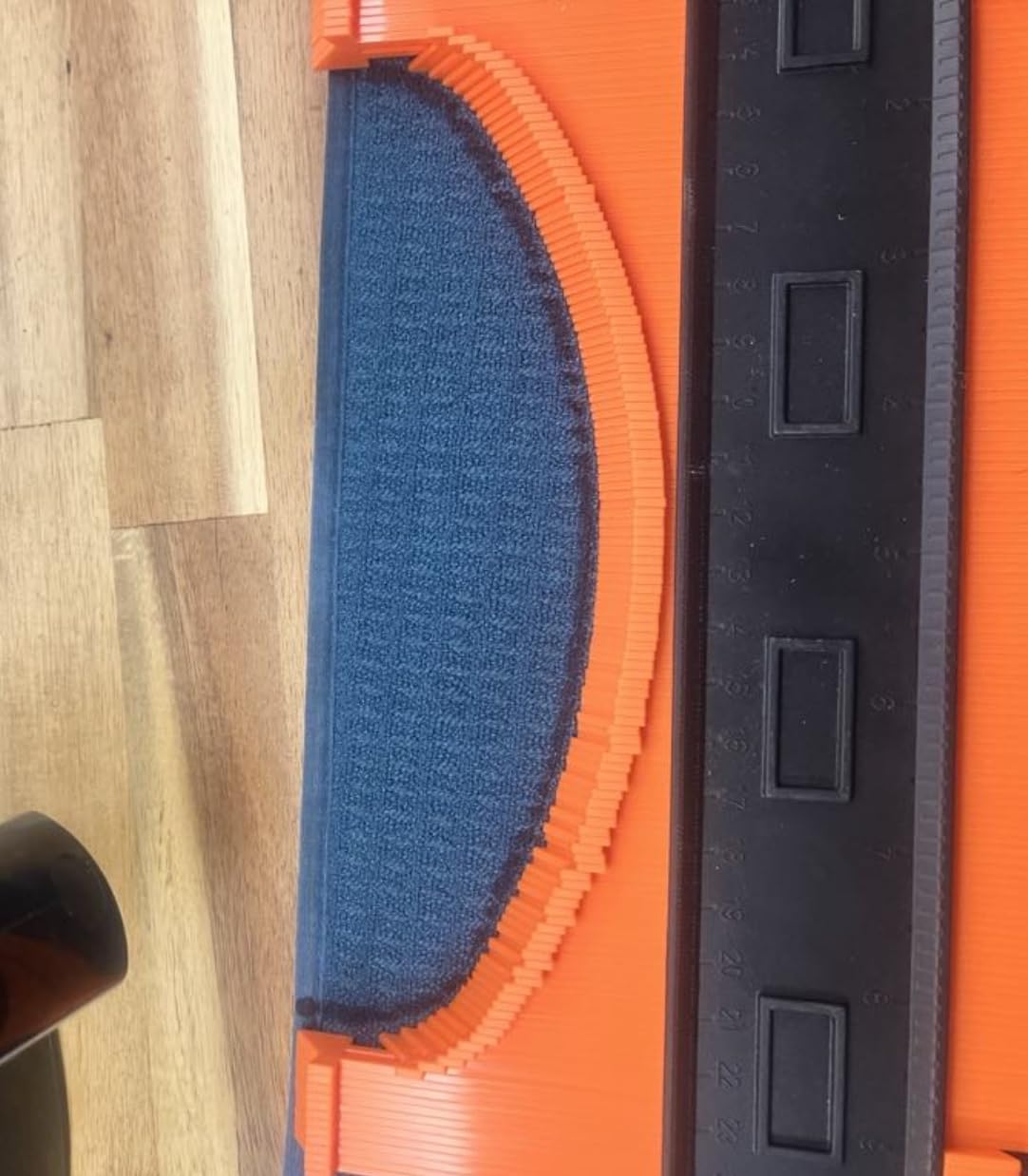 Saker Contour Gauge (10 Inch) Profile Tool with Adjustable Lock,Christmas Gifts for Men Women Dad Boyfriend Husband-Precisely Copy Irregular Shape Duplicator-Cool Gadgets for Woodworking Tool Tracing - Customer Photo 1